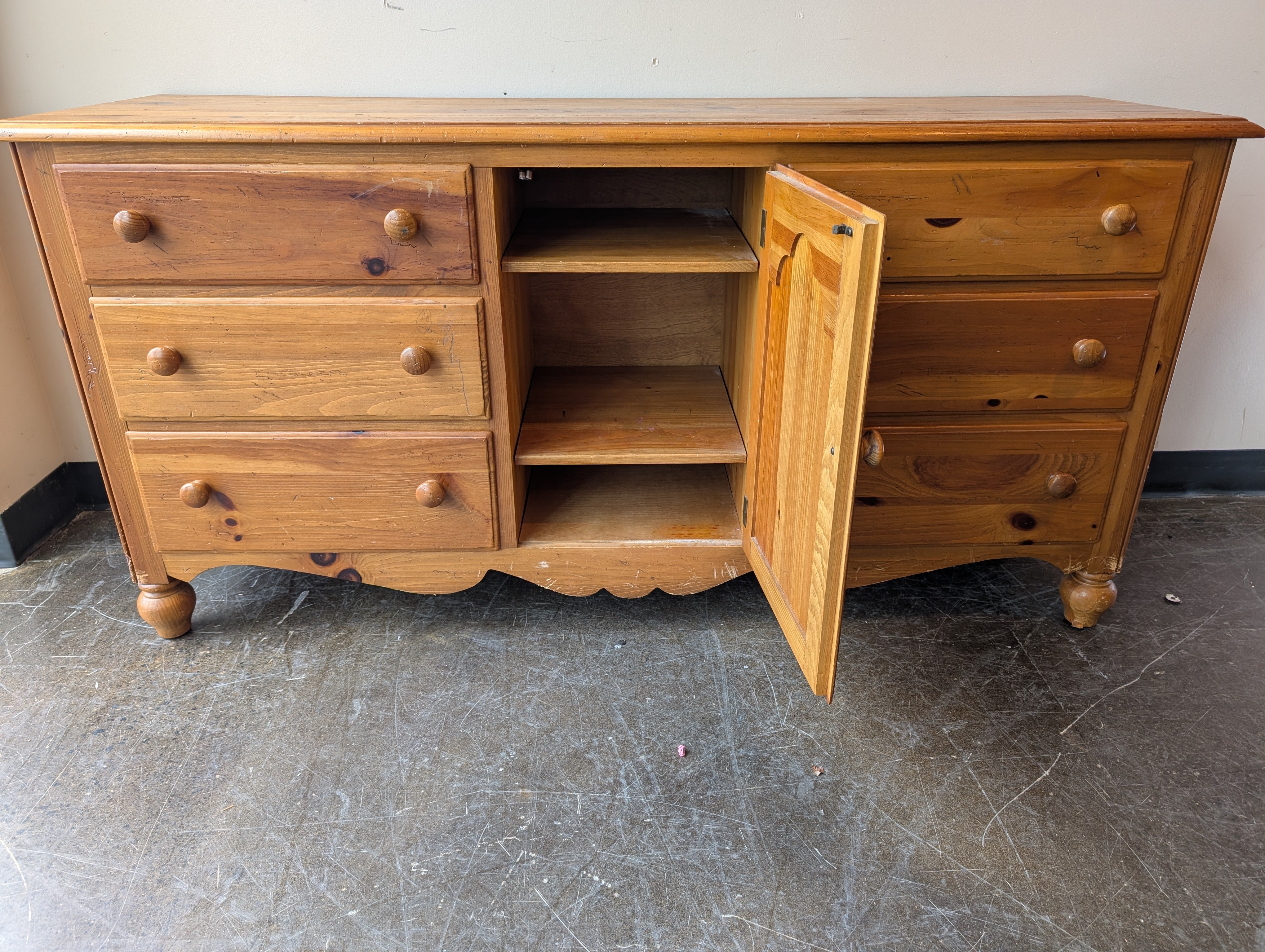 Solid Wood Ethan Allen Dresser with Central Cabinet