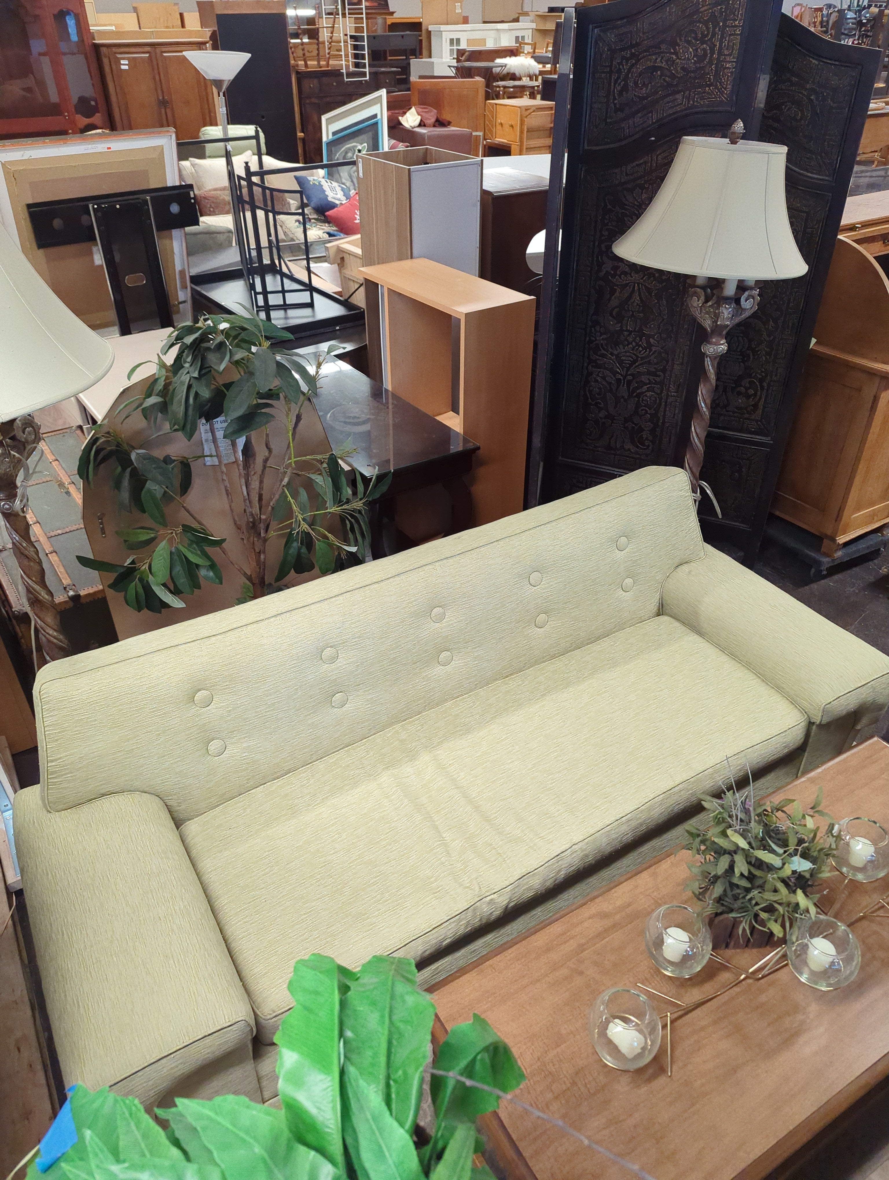 Mid-Century Modern Button-Tuft Sofa in Pale Green