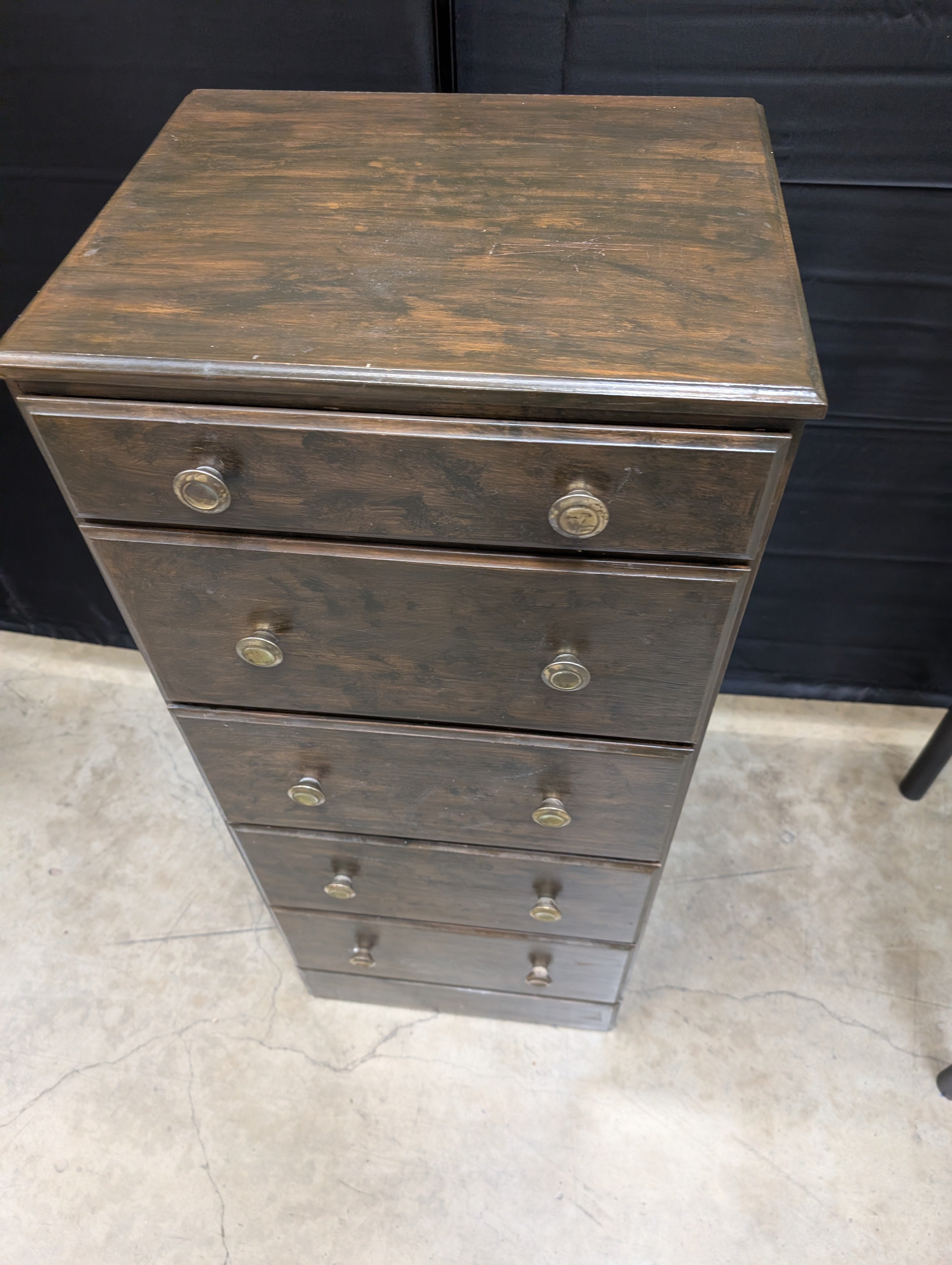 Narrow 5-Drawer Wood Storage Chest with Brass-Toned Knobs