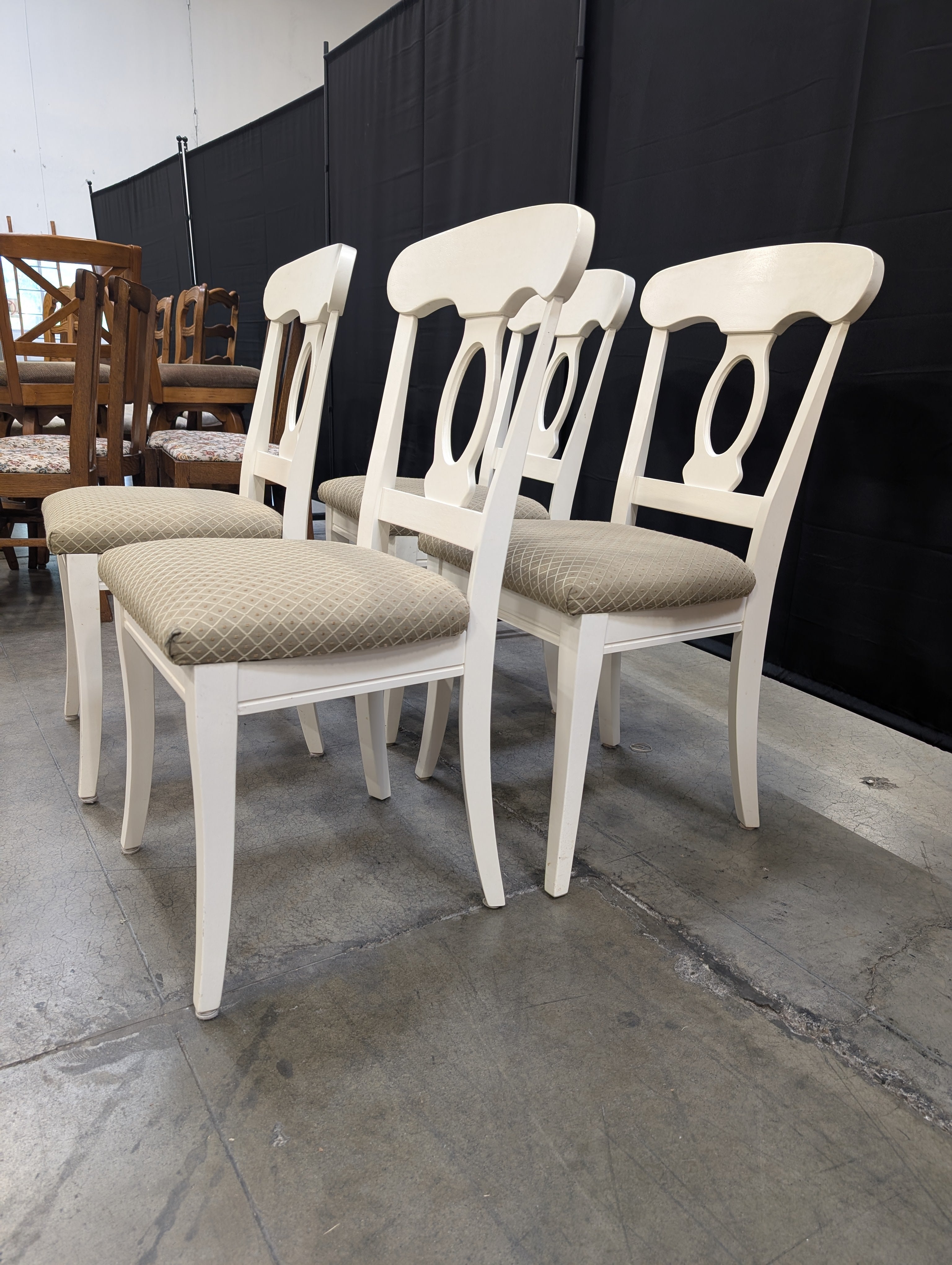 Set of Four White Wood Bassett Furniture Dining Chairs with Upholstered Seats