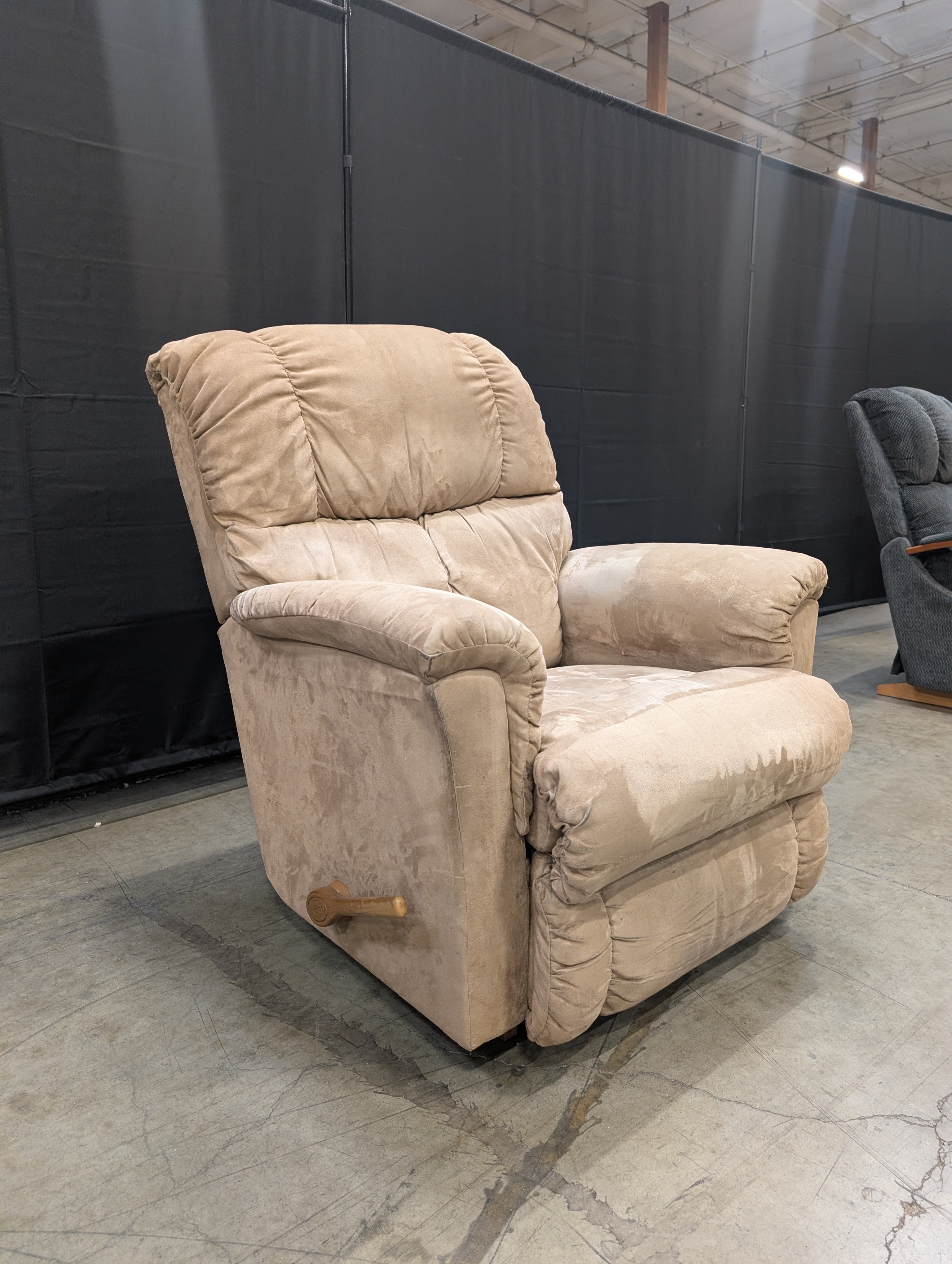 Plush LaZboy Recliner Chair