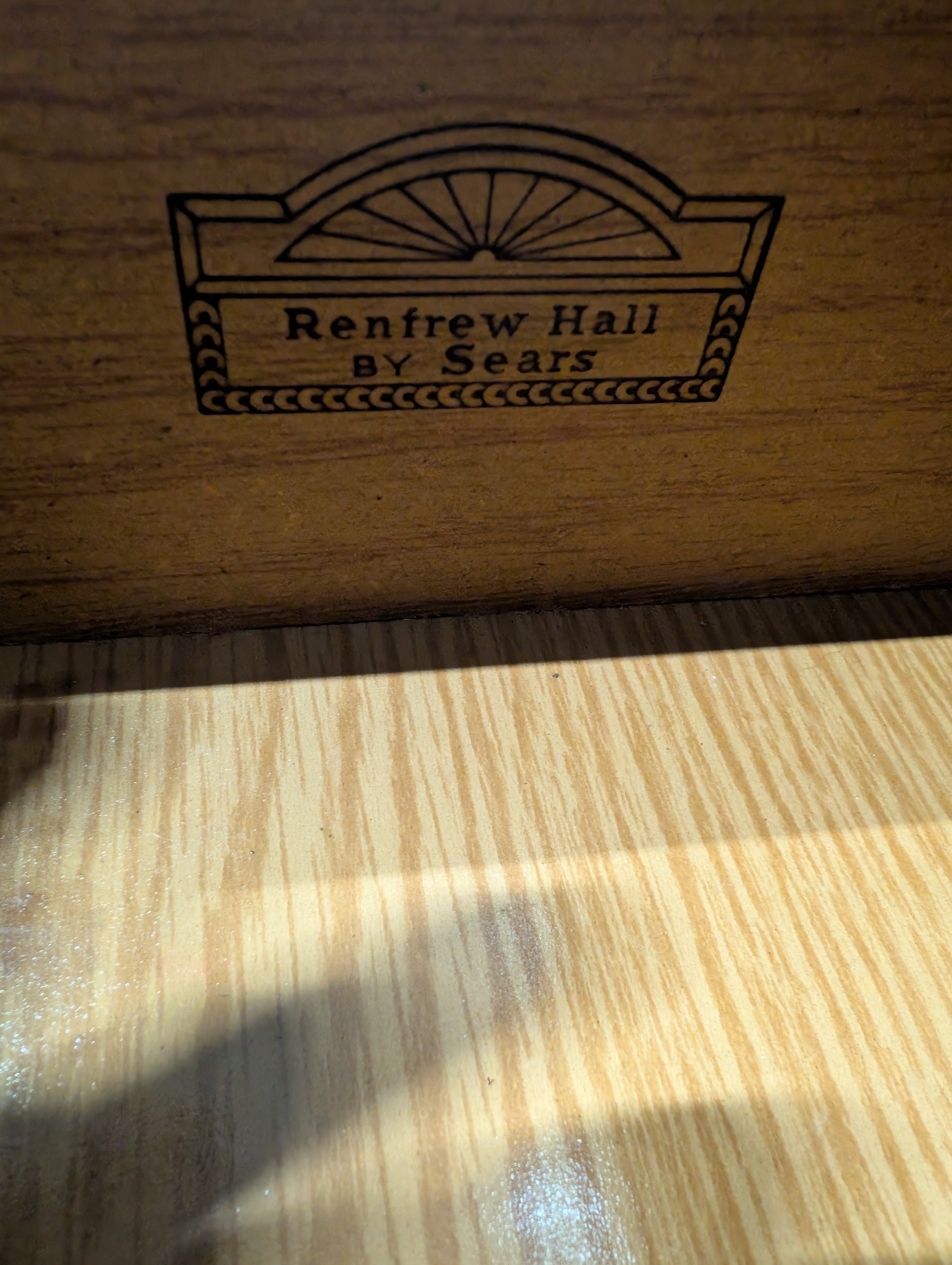 Traditional Renfrew Hall China Cabinet