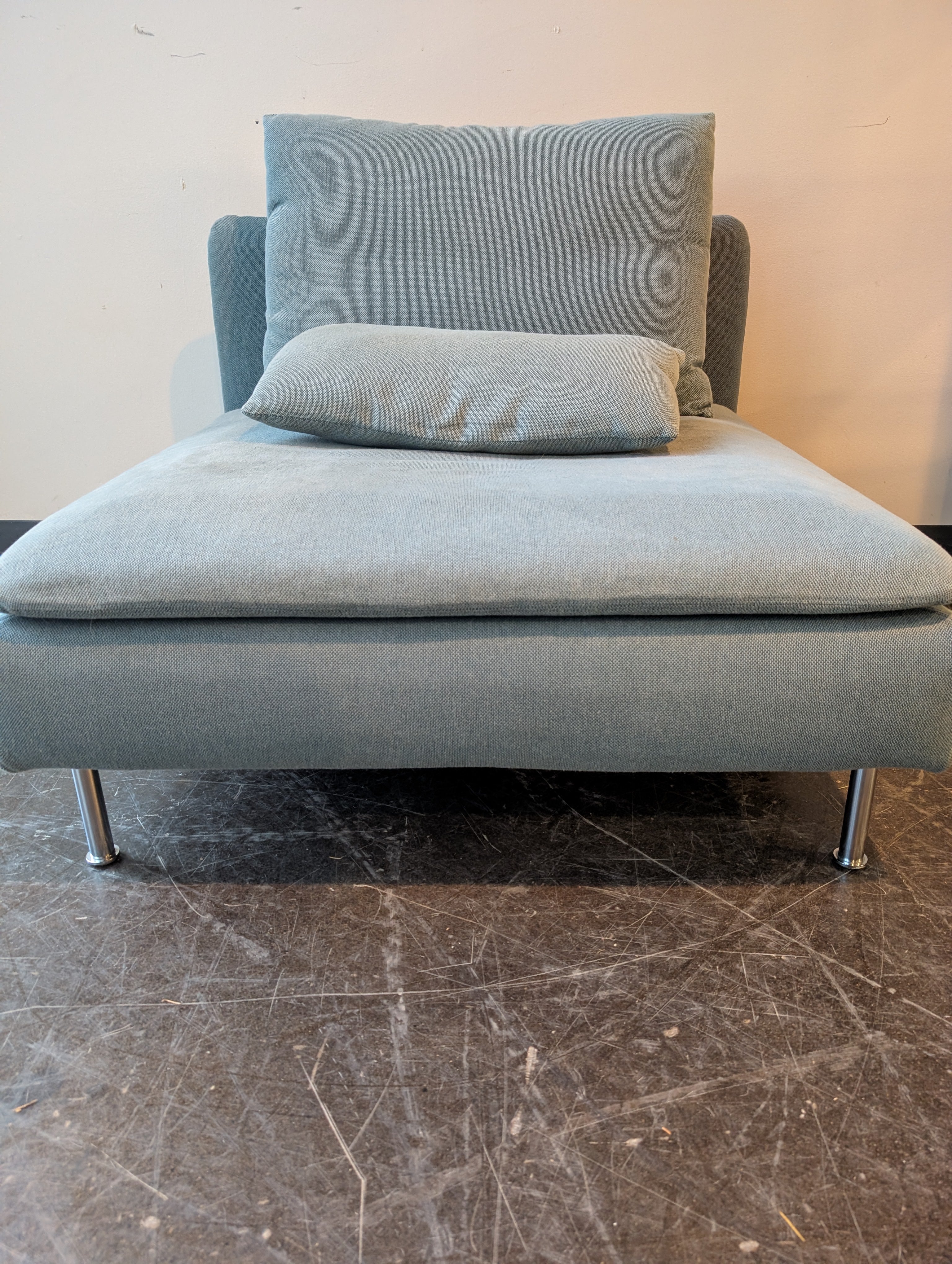 Contemporary Light Blue Fabric Chaise Lounge Chair