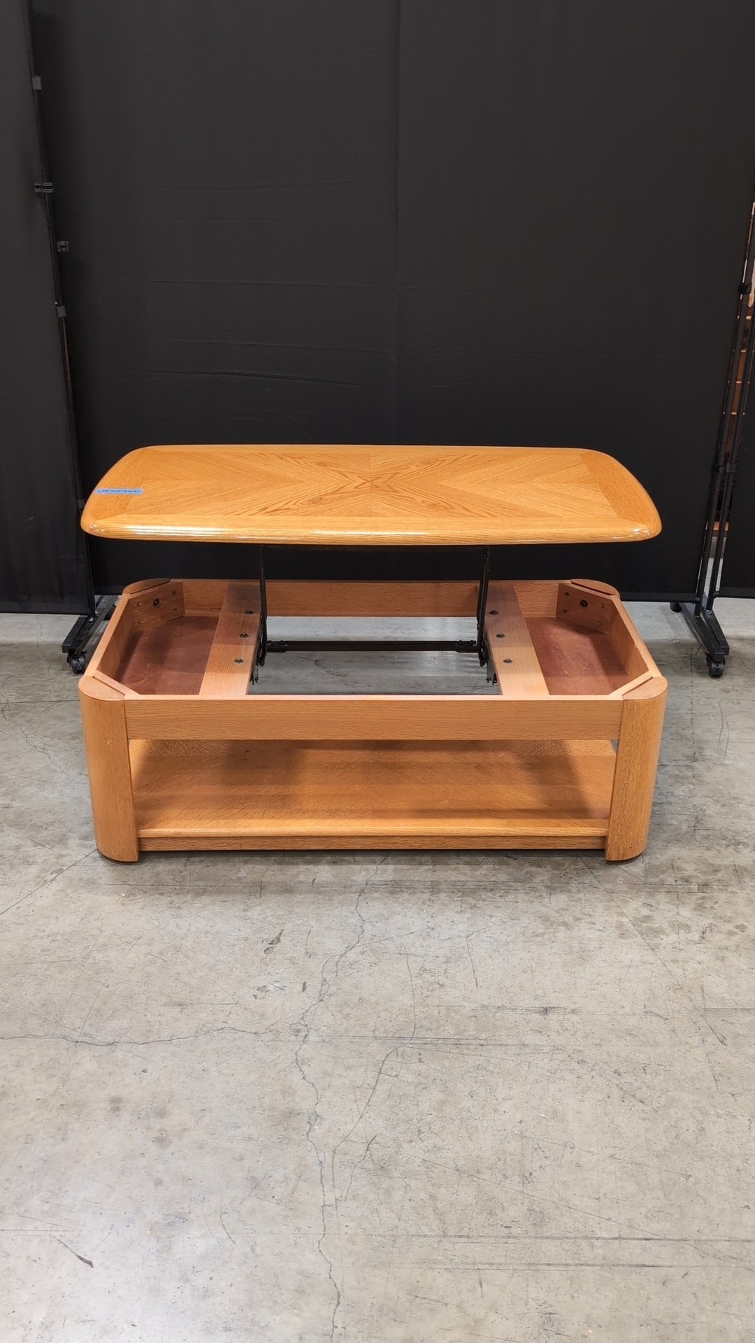 Rectangular Lift Top Light Oak Coffee Table with Lower Shelf