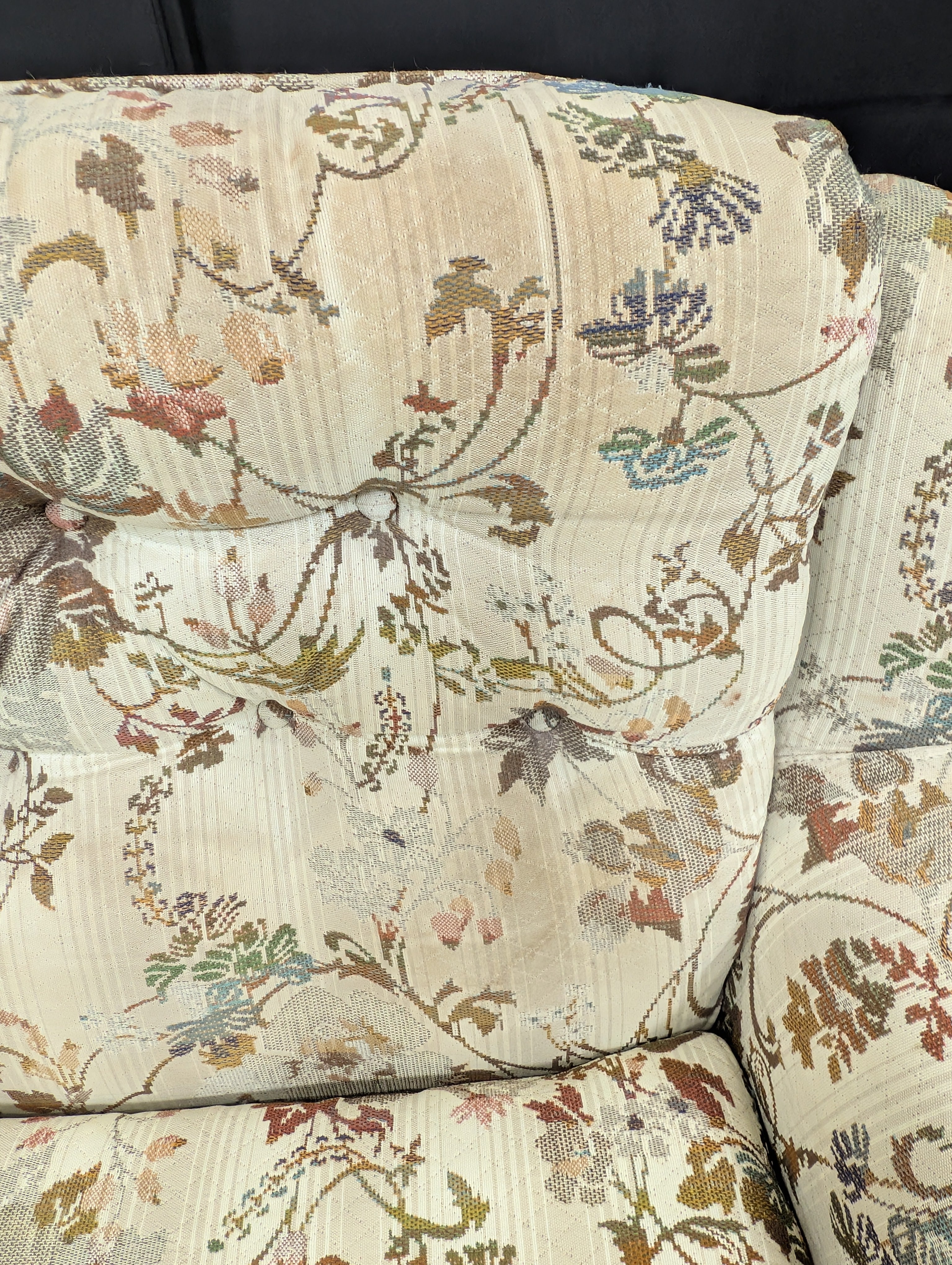 Vintage Style Floral Stratford Company Three-Seater Sofa