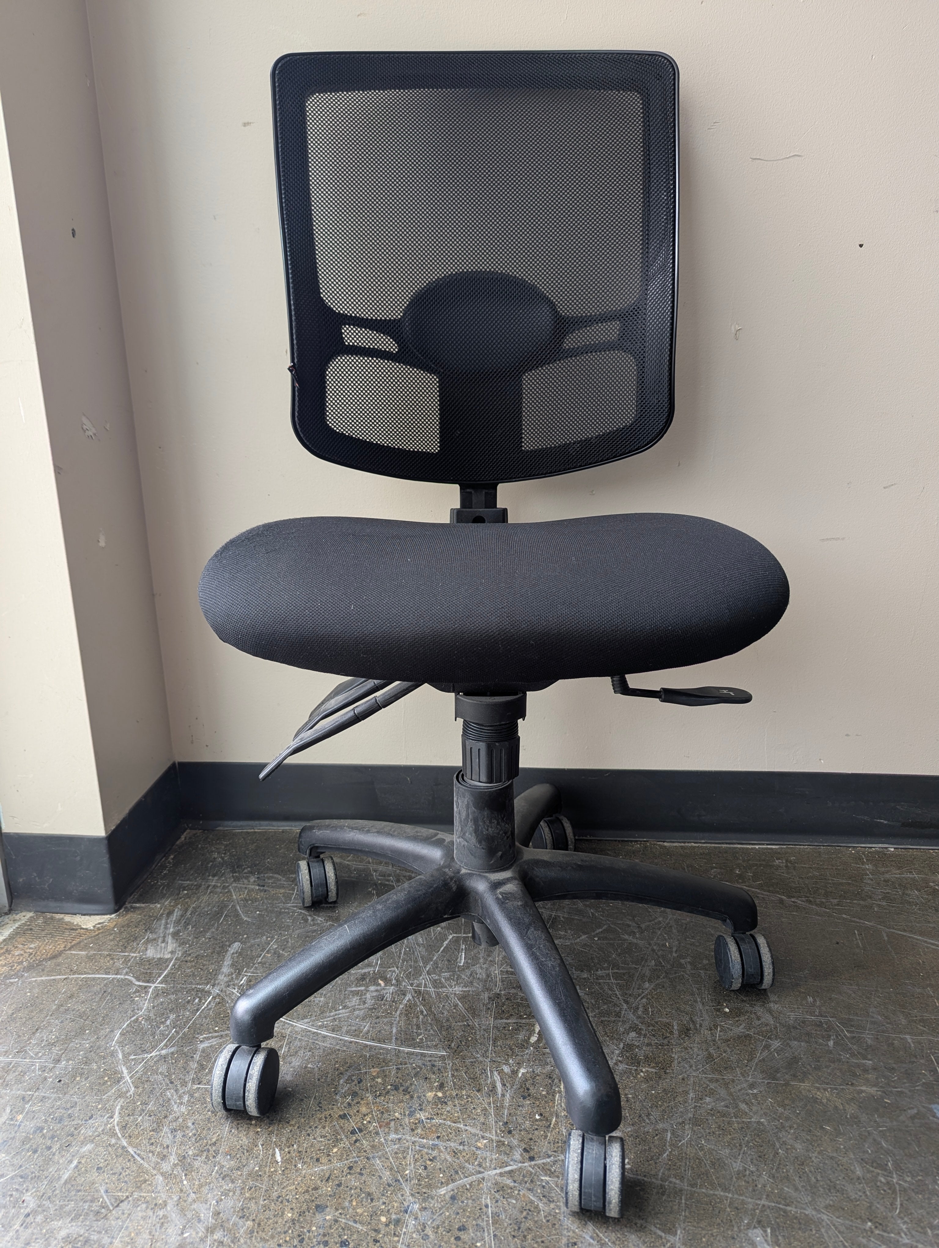Modern Black Mesh Drafting Stool with Adjustable Height