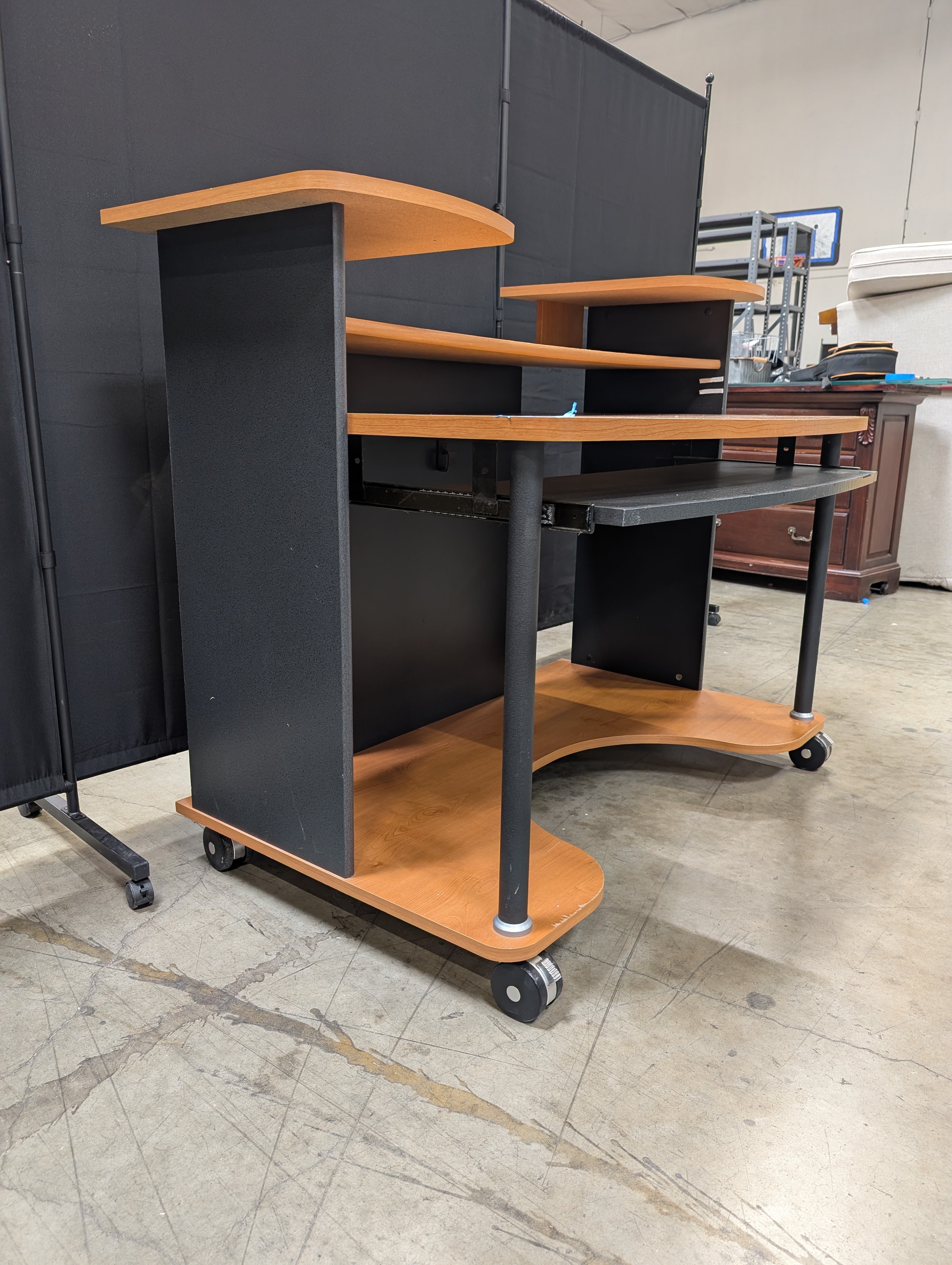 Compact Rolling Computer Workstation Desk with Tiered Shelves