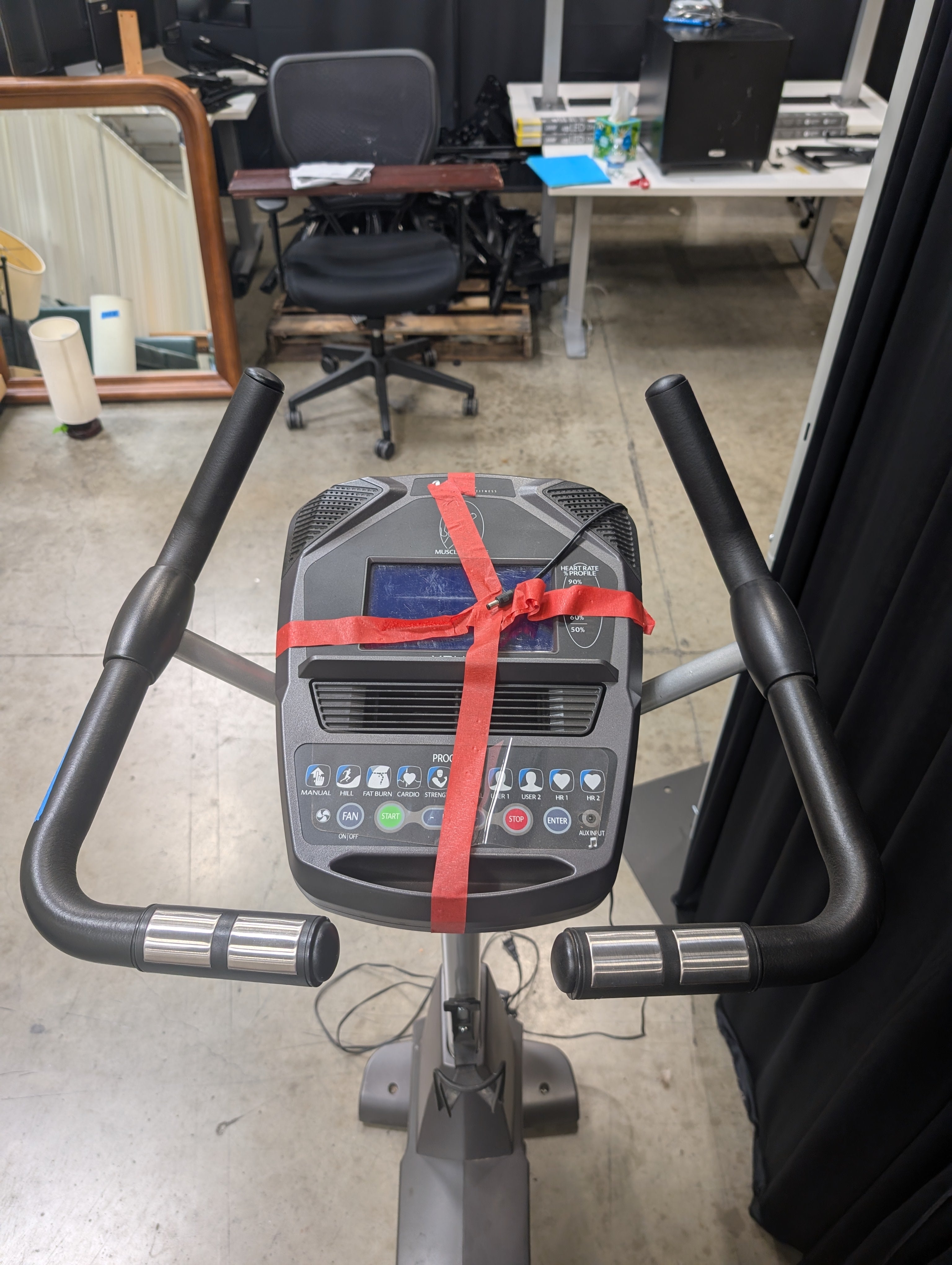 Spirit Fitness Upright Stationary Bicycle in Grey