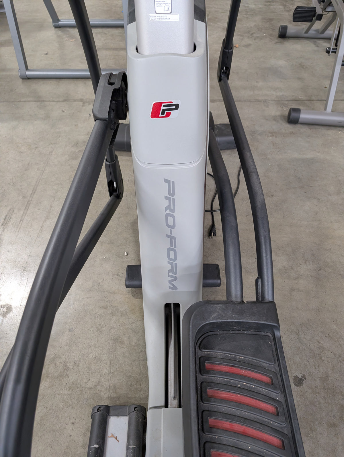 PRO-FORM SMART STRIDE Elliptical Trainer Fitness Machine