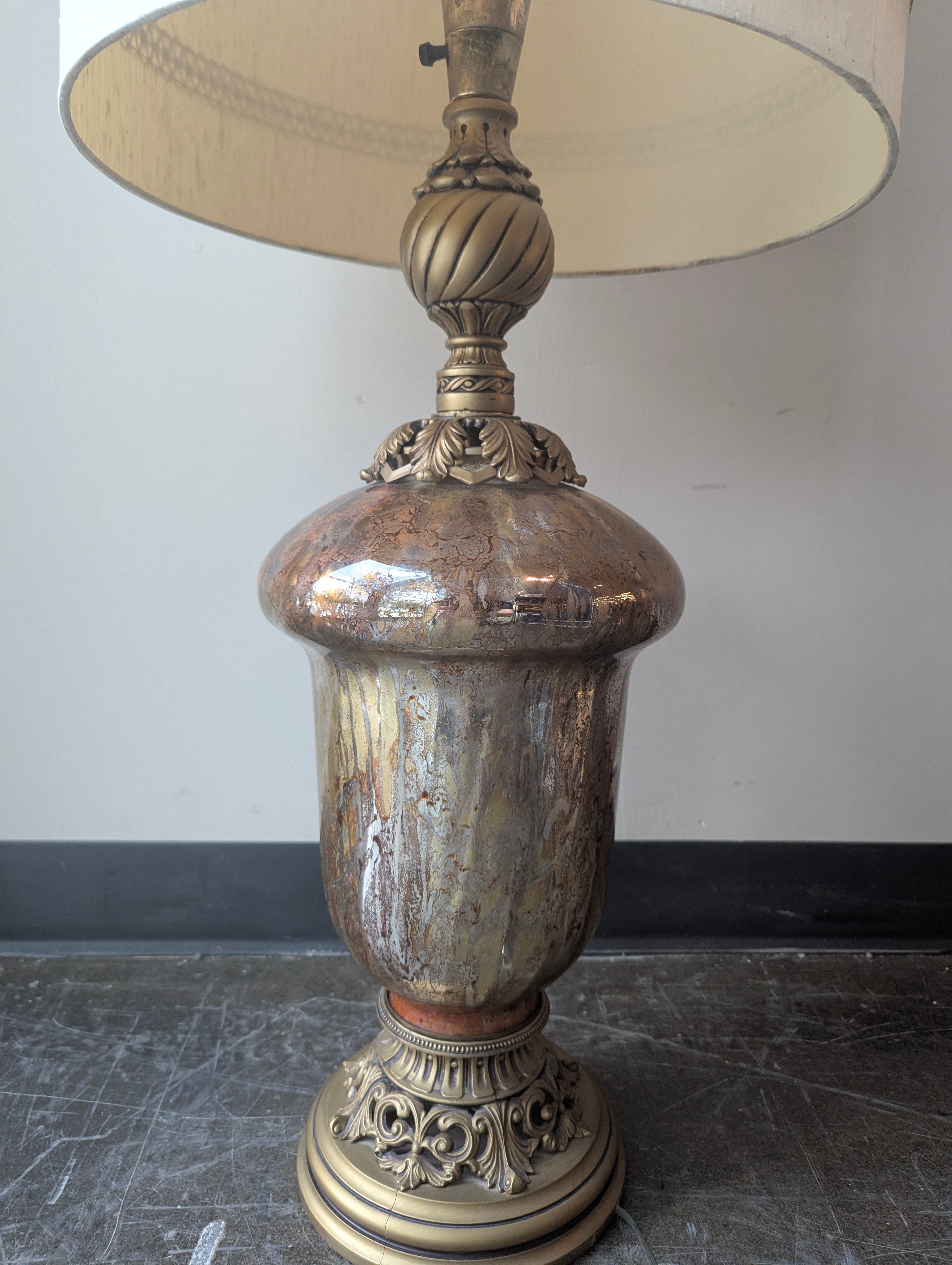 Vintage Style Floor Lamp with Ornate Urn Base