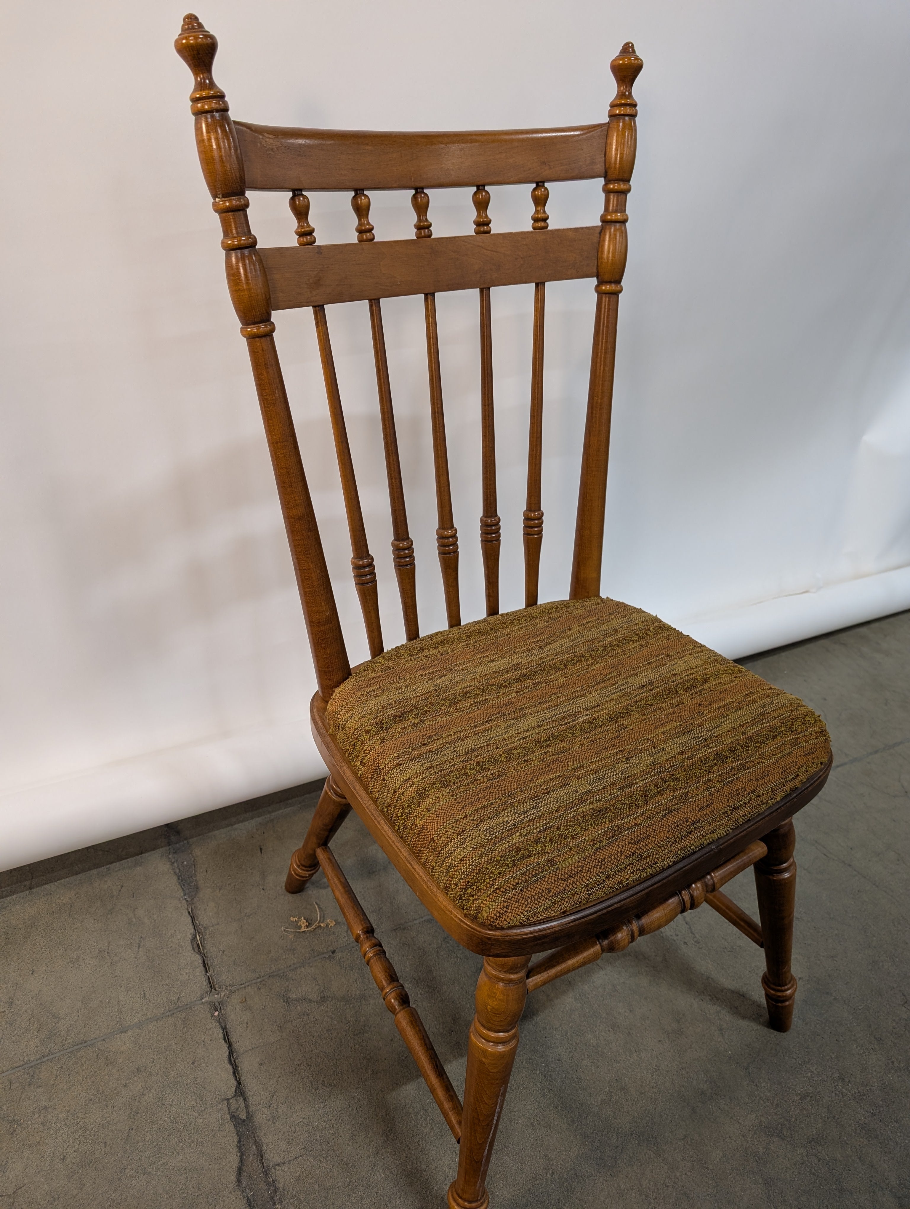 Classic Wood Spindle Back Chair with Patterned Fabric Seat
