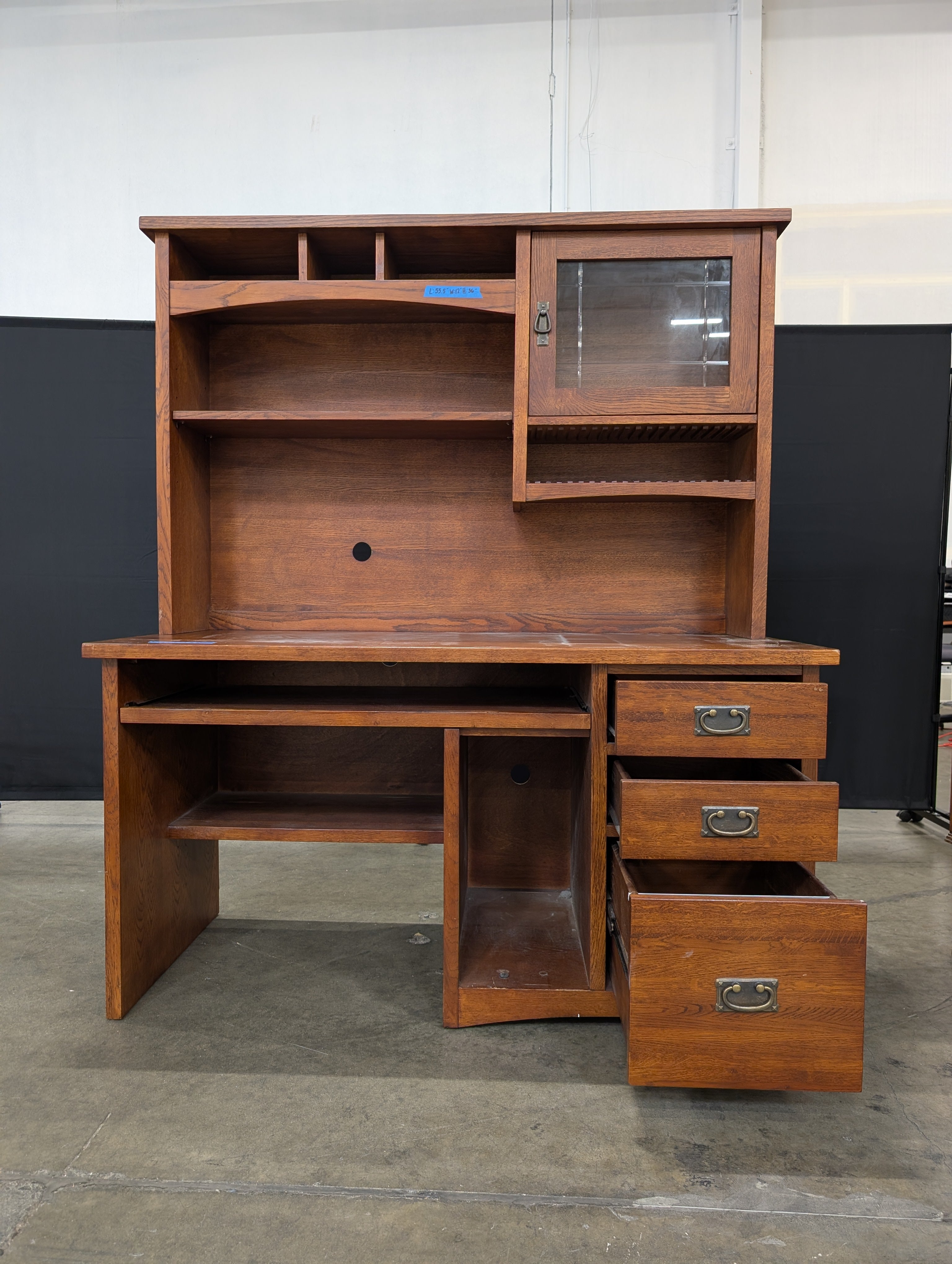 Classic Tradewins Brown Wooden Desk with Hutch