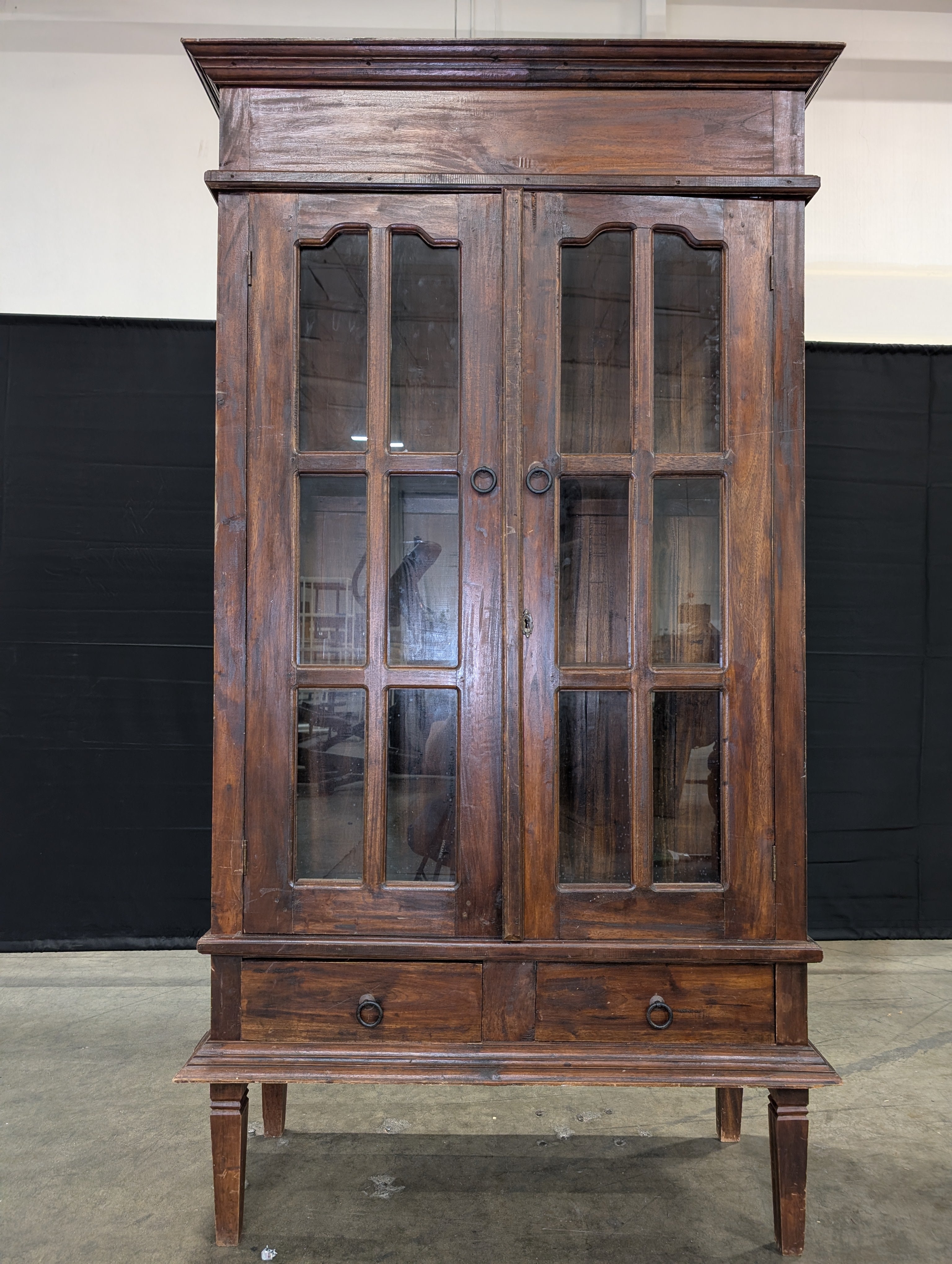 Traditional Dark Wood NOVA Furniture