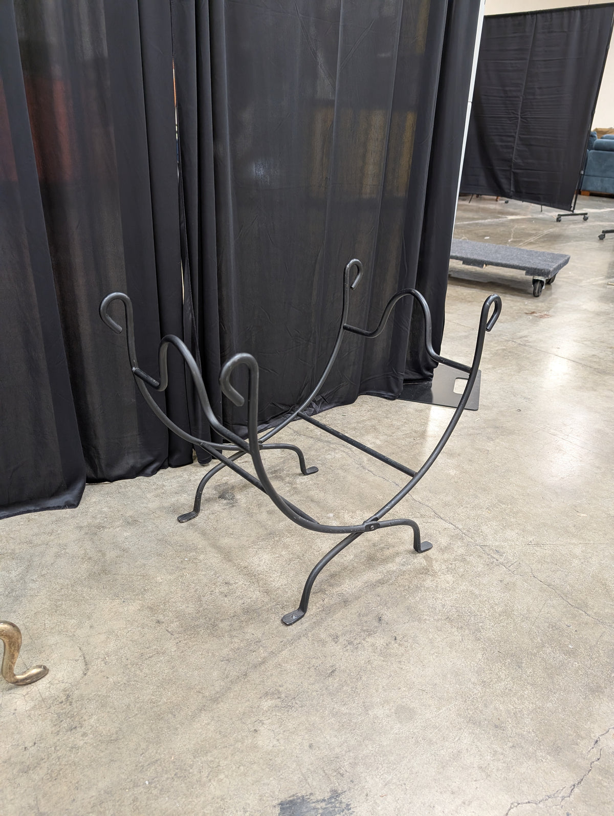 Black Metal firewood Rack
