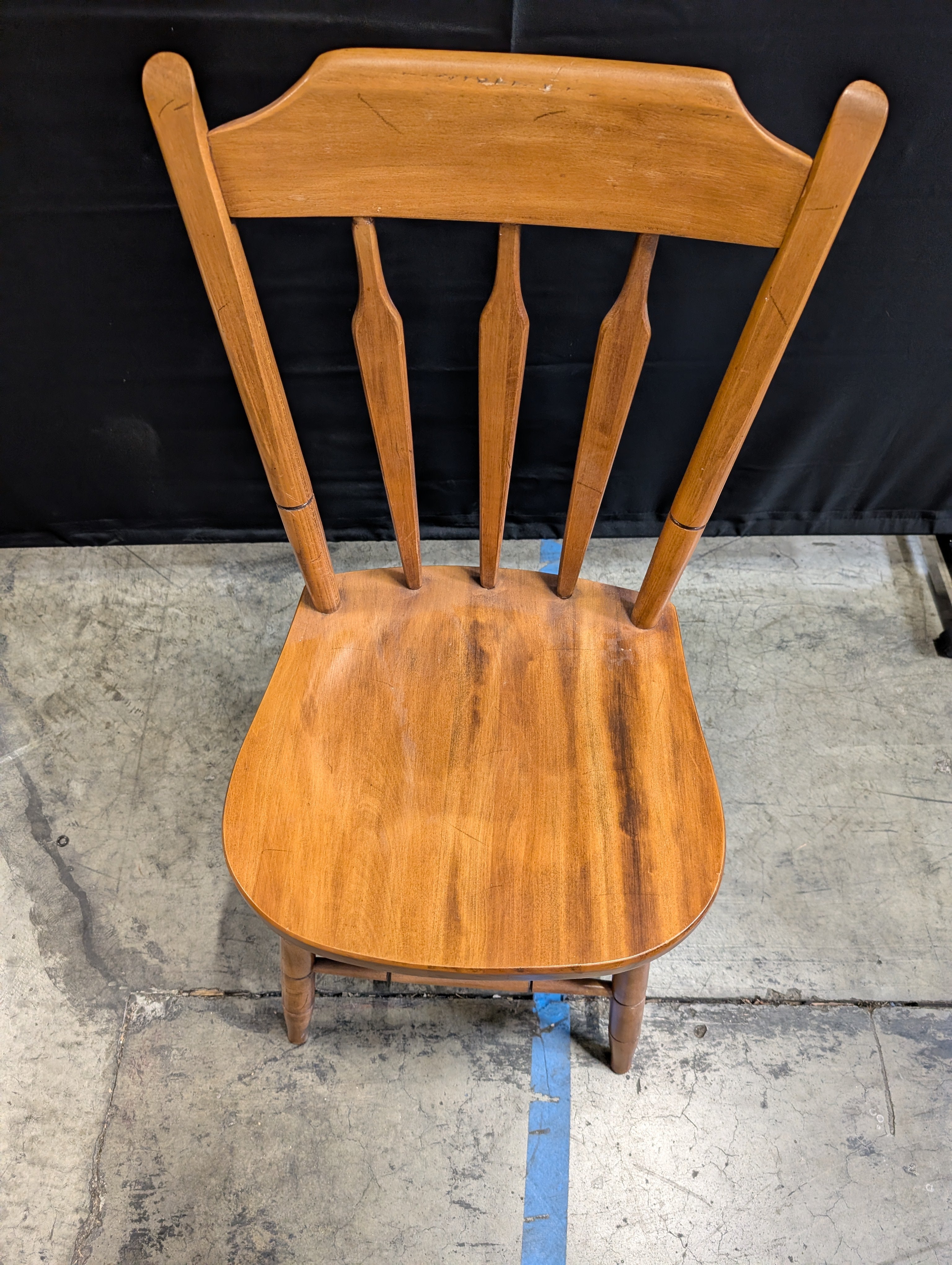 Classic Wooden Windsor Style Dining Chair