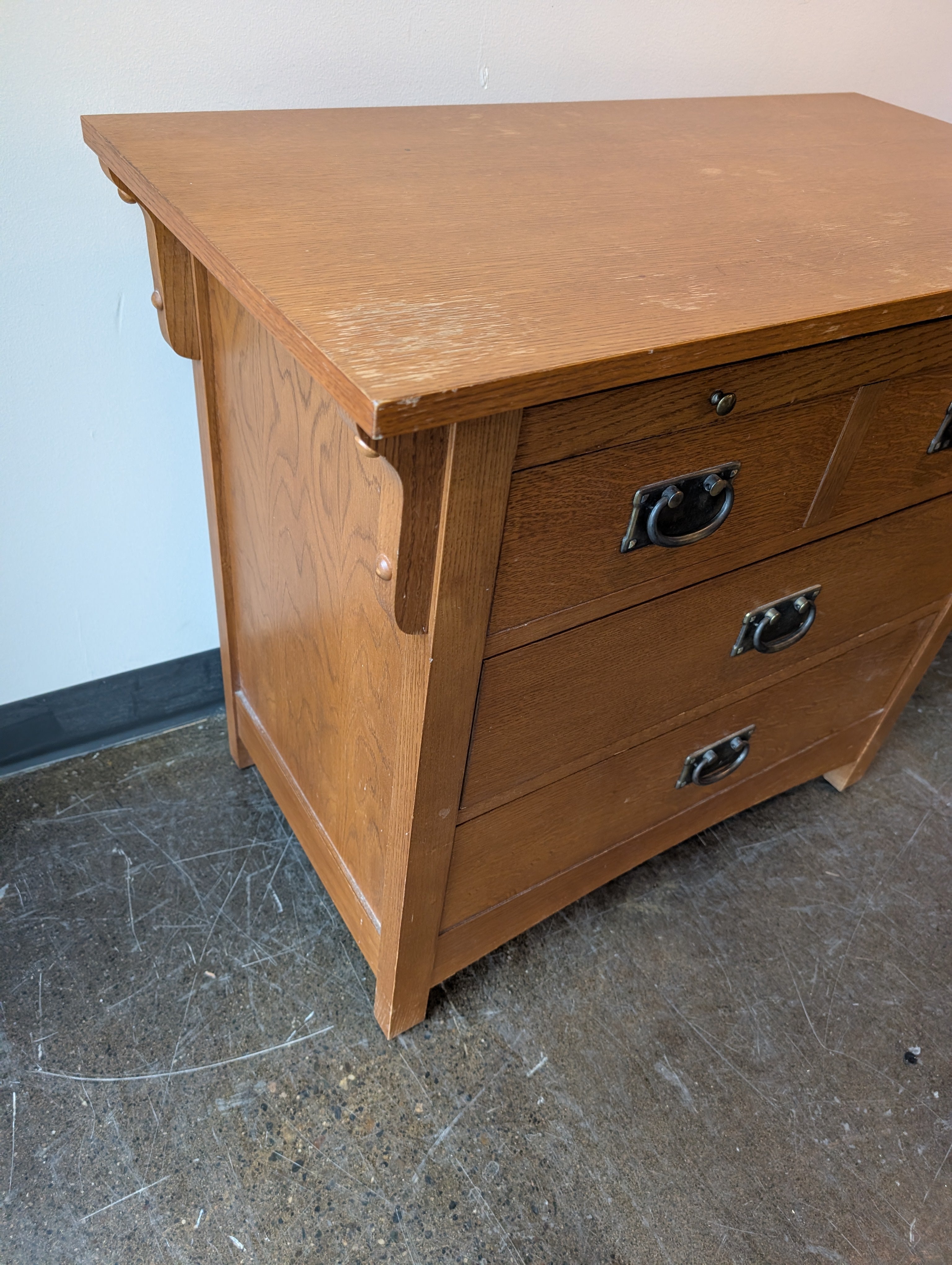 Sturdy Mission Style Oak Wood Bassett Chest of Drawers