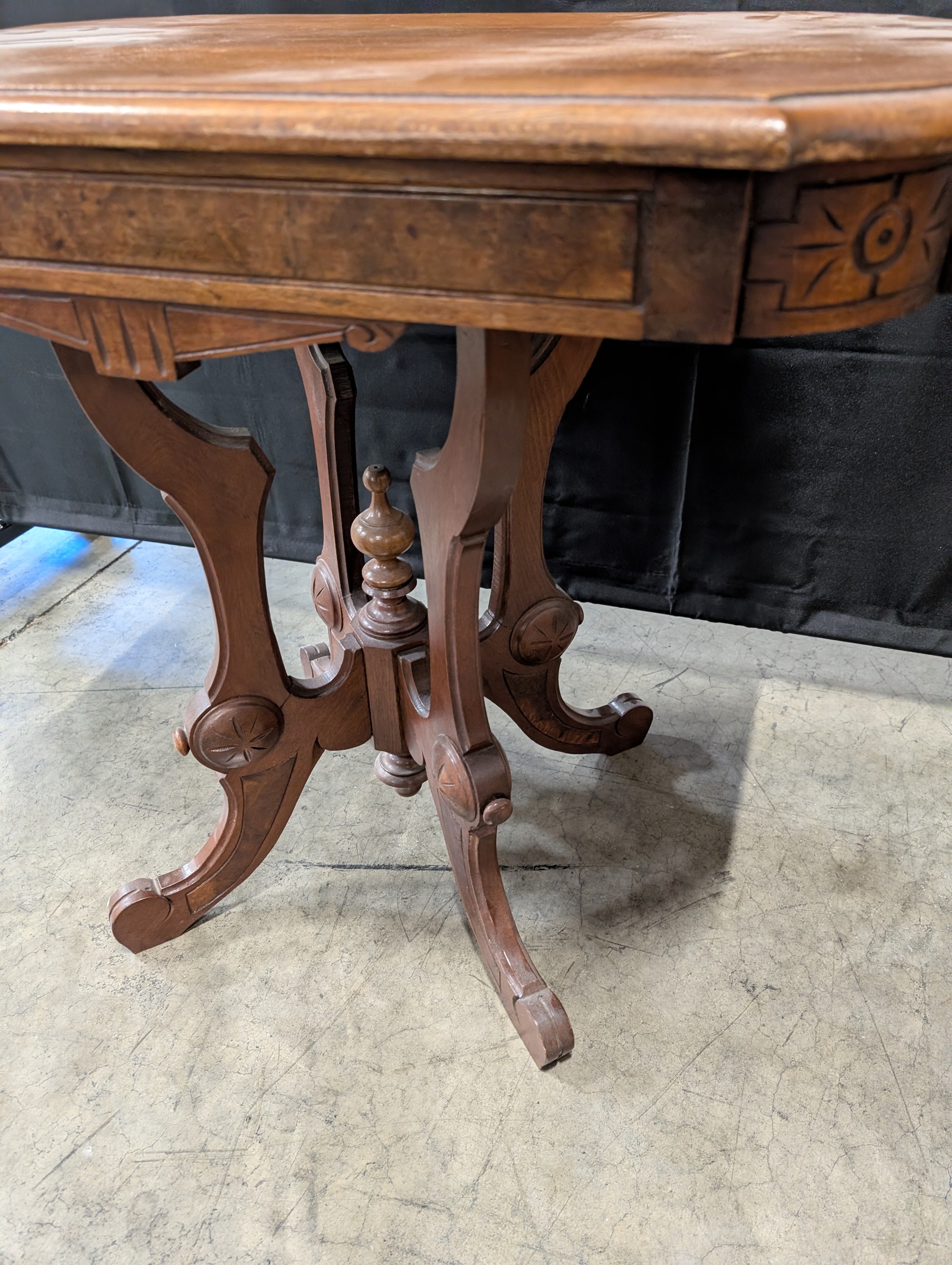 Vintage Dark Wood Accent Table with Ornate Pedestal Base