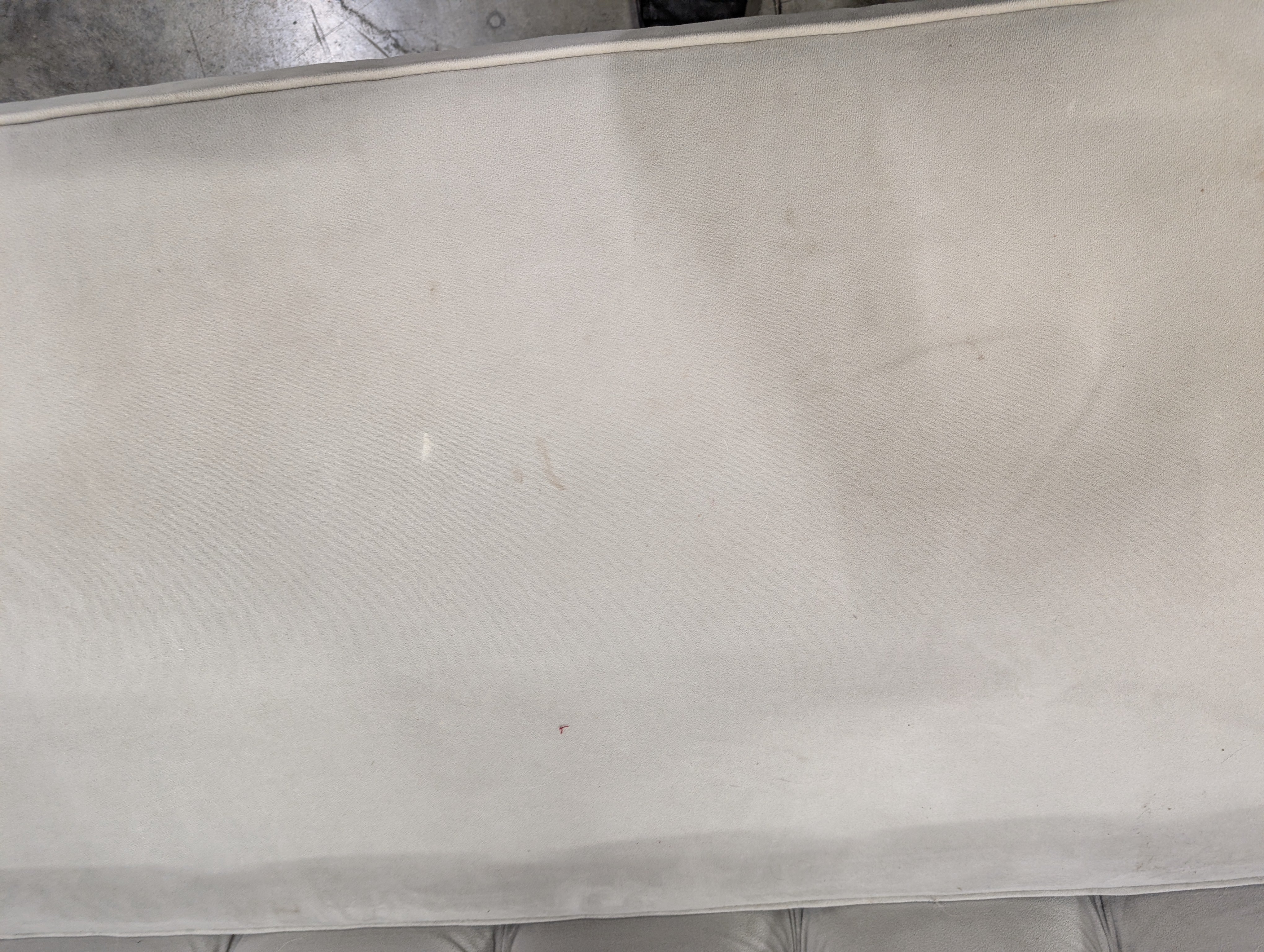 Warehouse sale *** Contemporary Tufted Greige Velvet Sofa