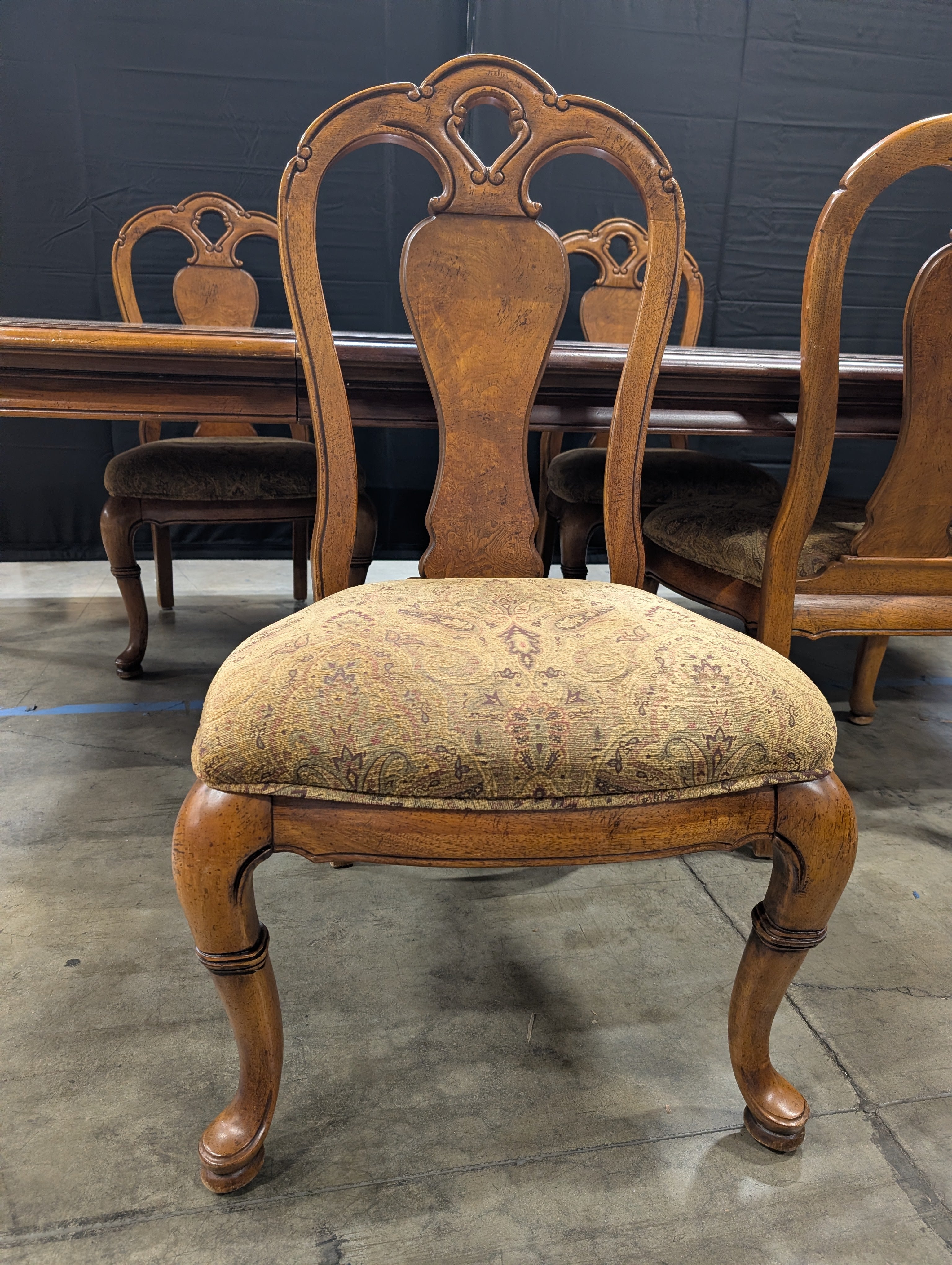 Ornate Inlaid Wood Thomasville Dining Table with Matching Chairs