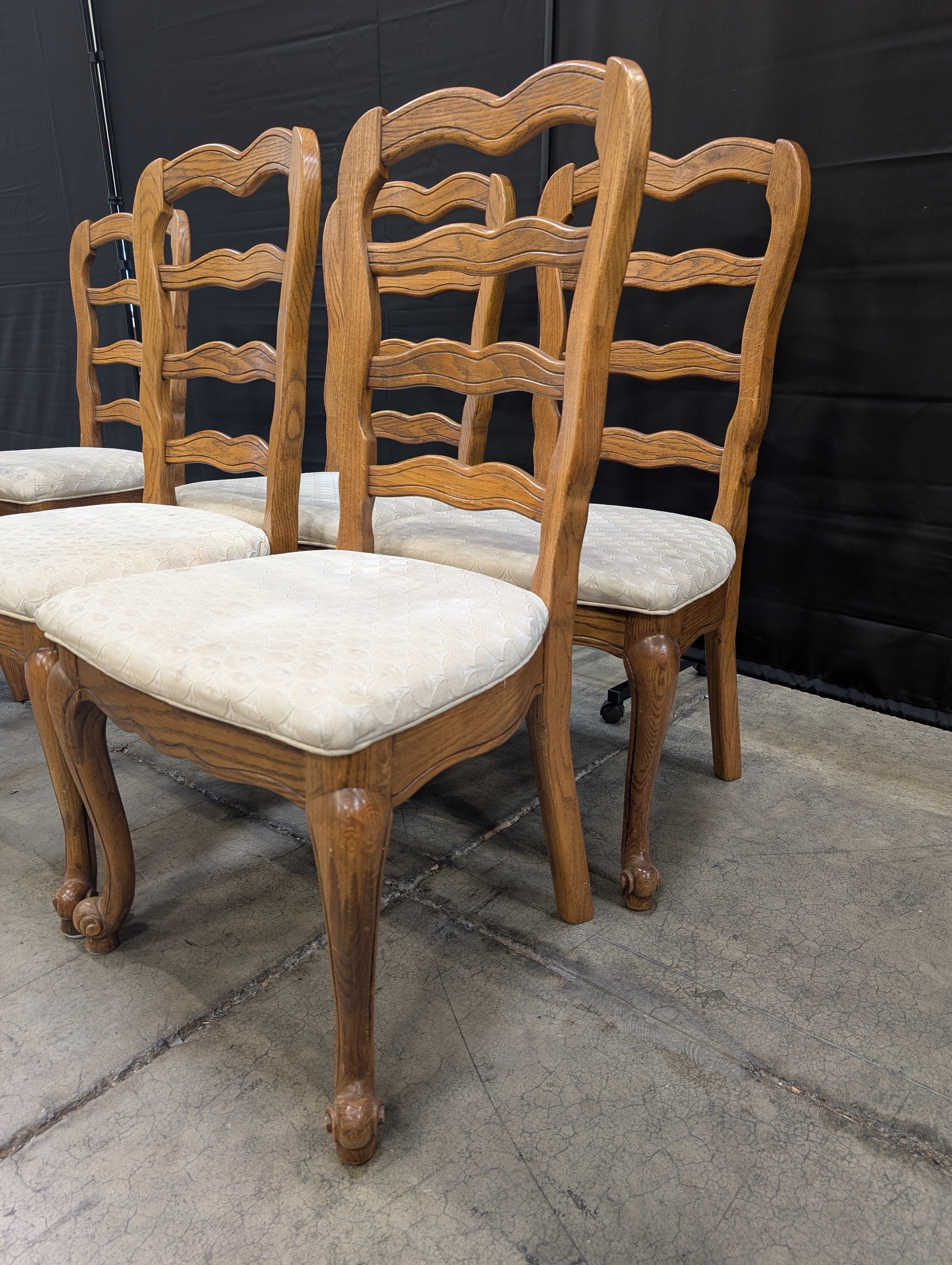 Set of Four Traditional Scalloped Back Wood Dining Chairs,