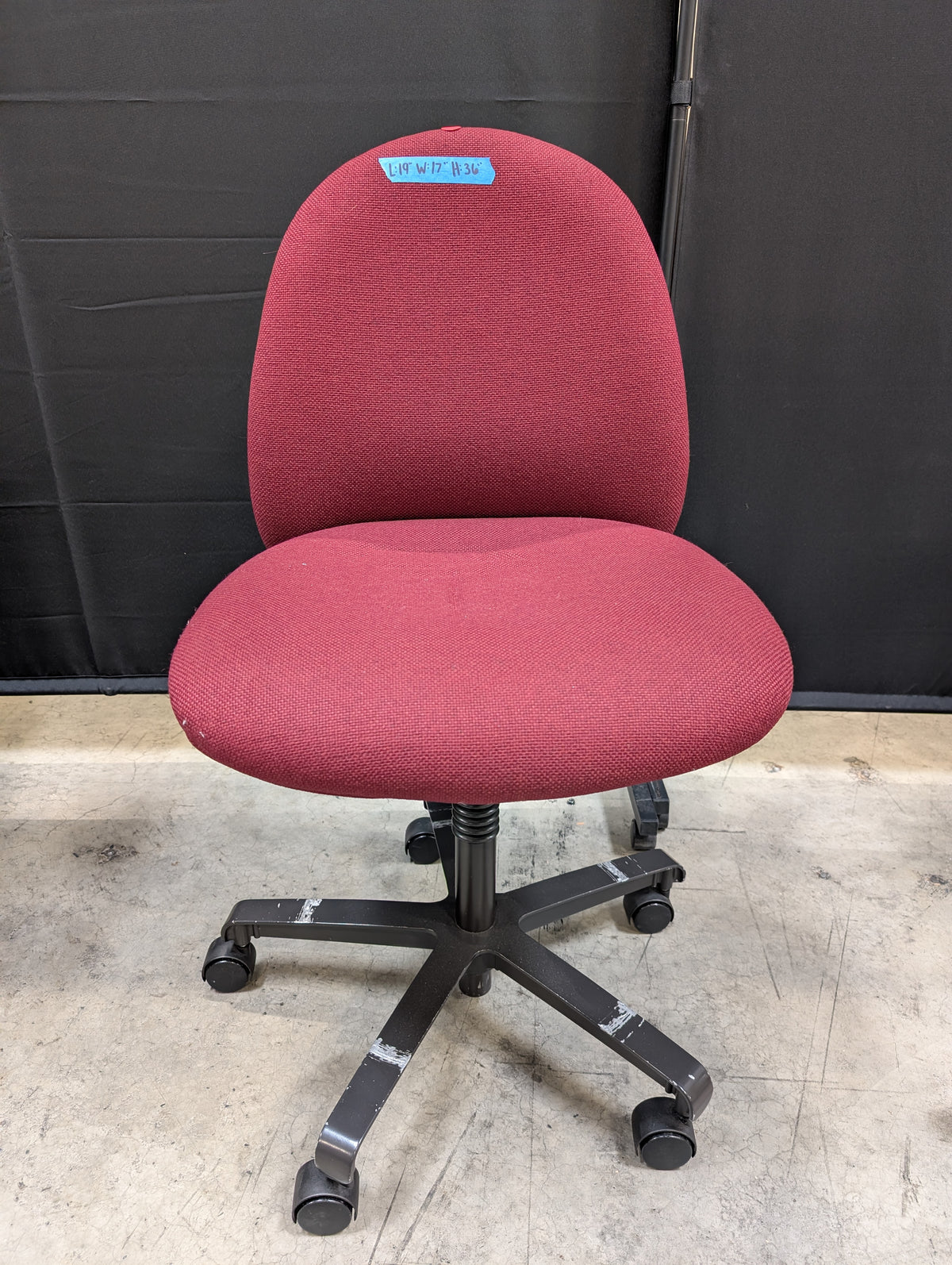 Burgundy Armless Swivel Office Chair in Fabric