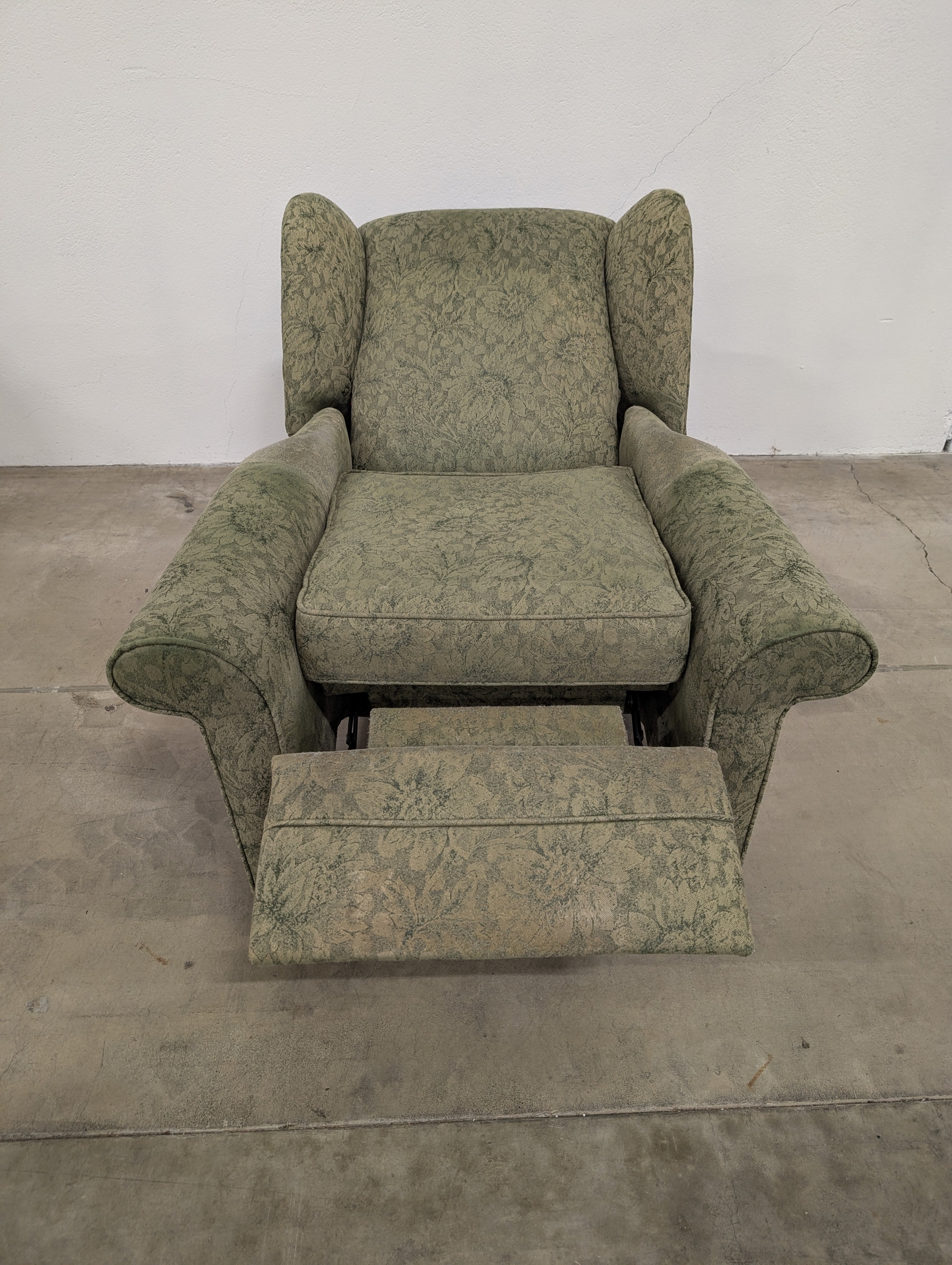 Upholstered Wingback Recliner Chair with Botanical Leaf Pattern
