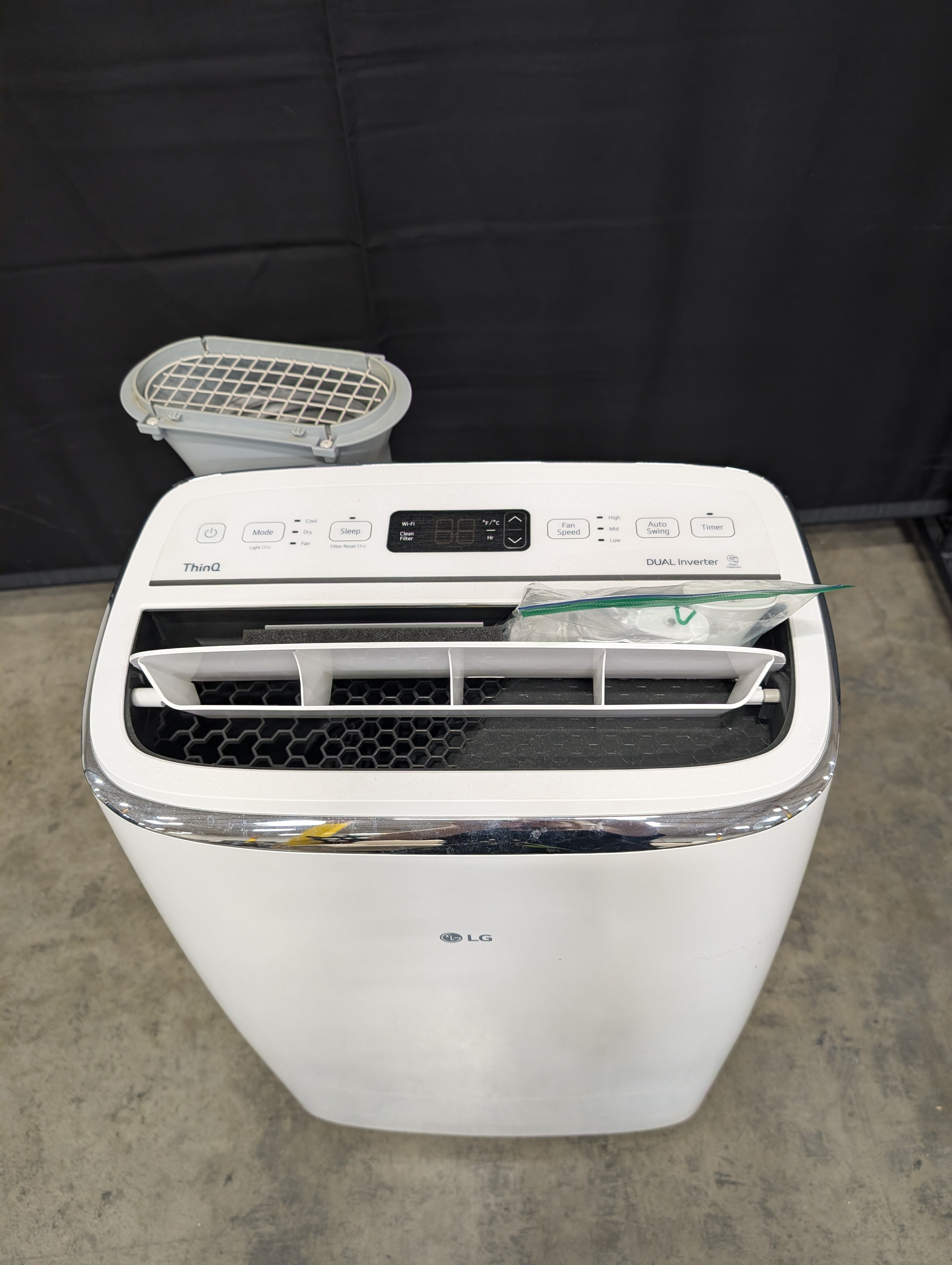White LG DUAL Inverter Portable Air Conditioner