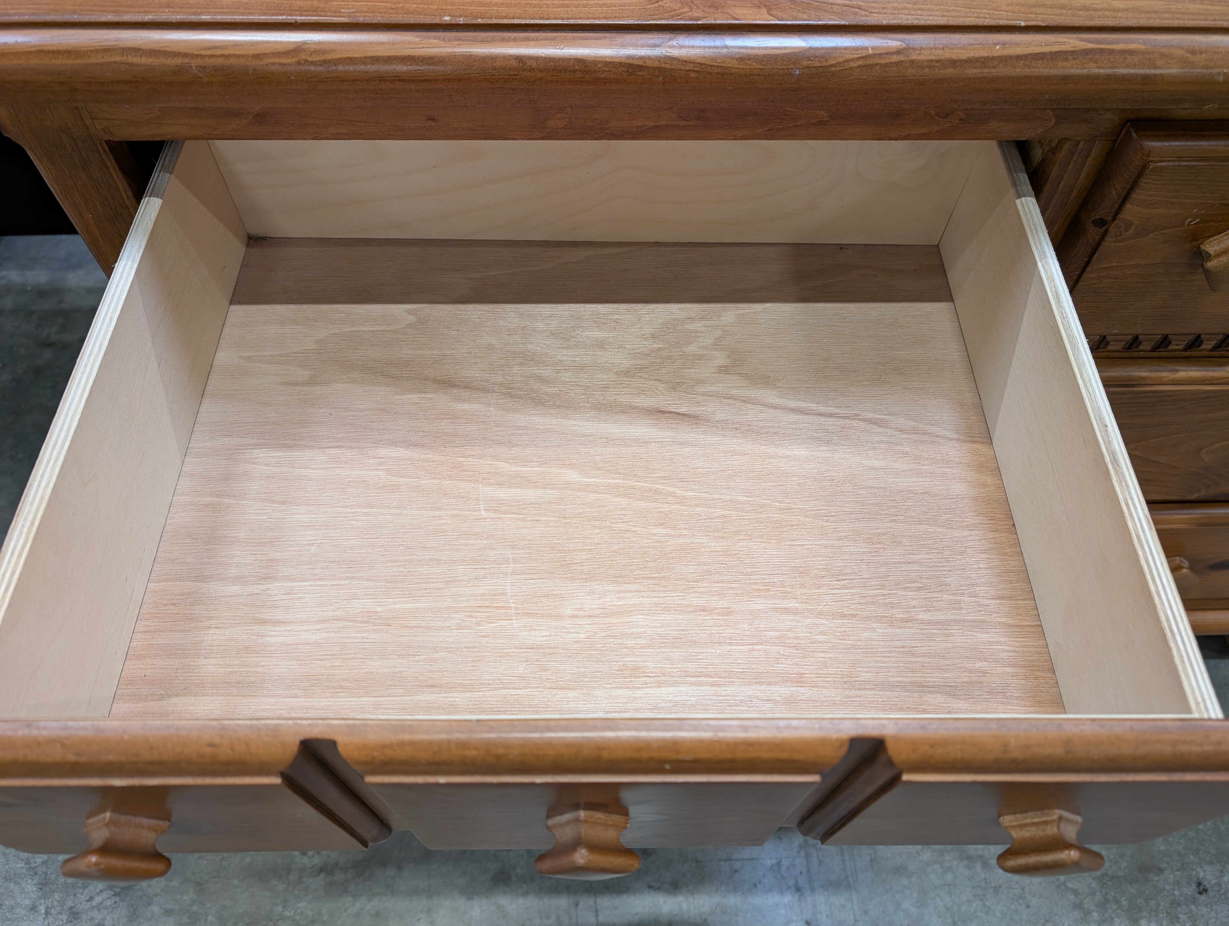 Solid Wood Six-Drawer Chest with Warm Honey Finish