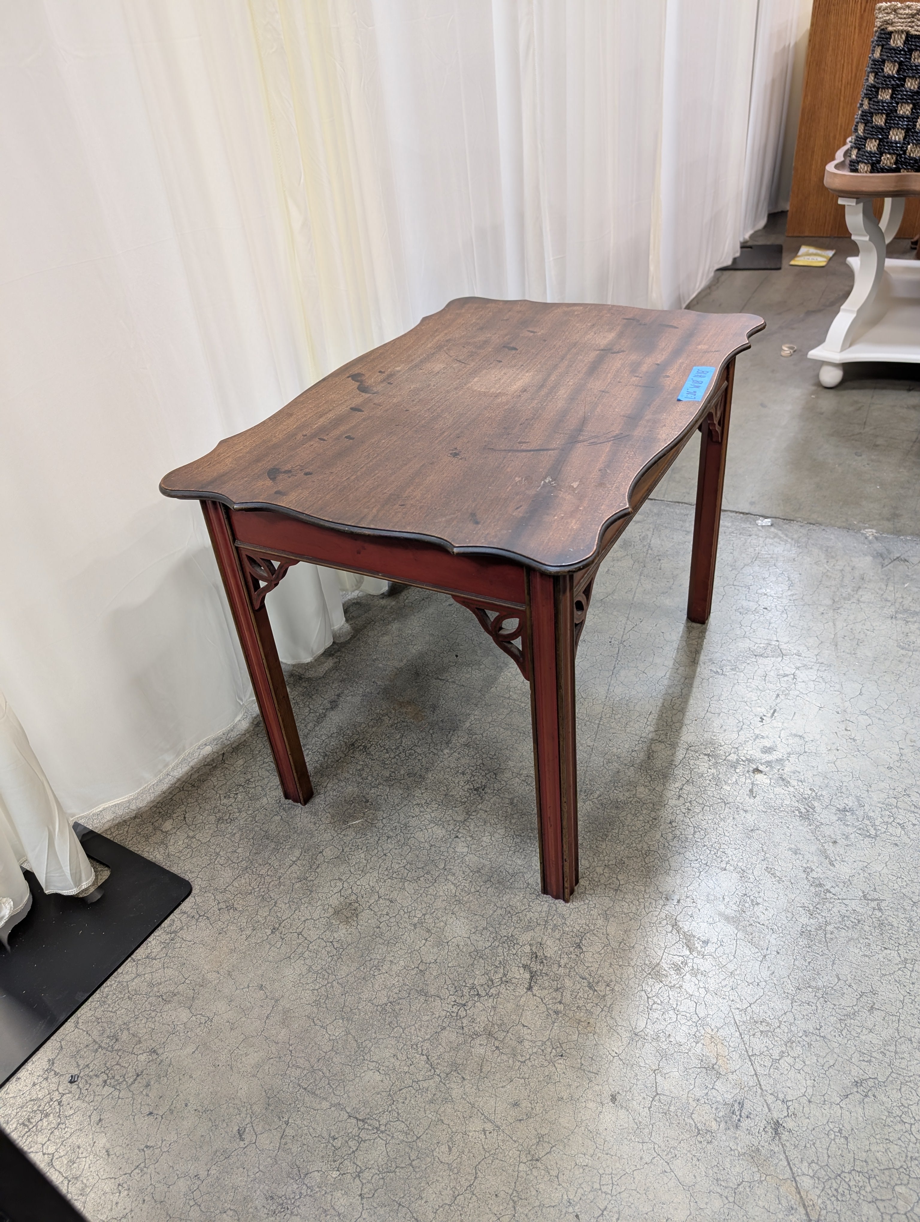 Scalloped Traditional End Table in Dark Wood