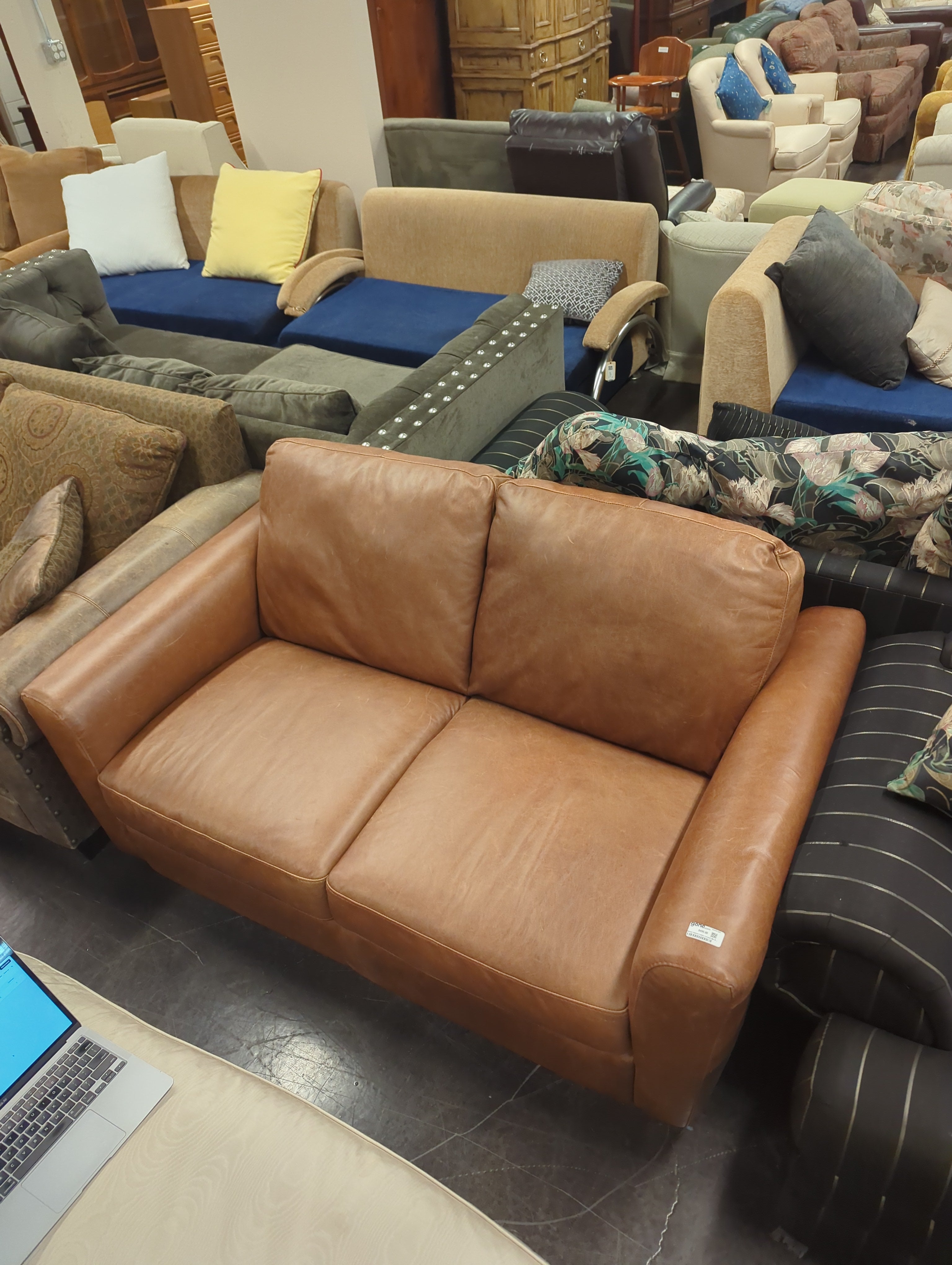 Natuzzi Editions Leather Loveseat – Modern Camel Brown