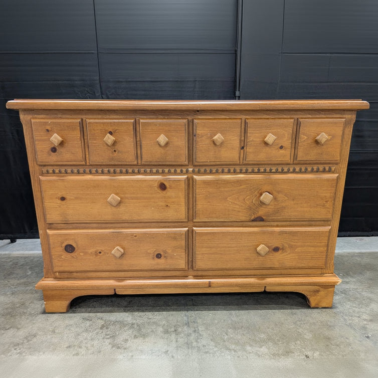 Solid Wood Six-Drawer Chest with Warm Honey Finish