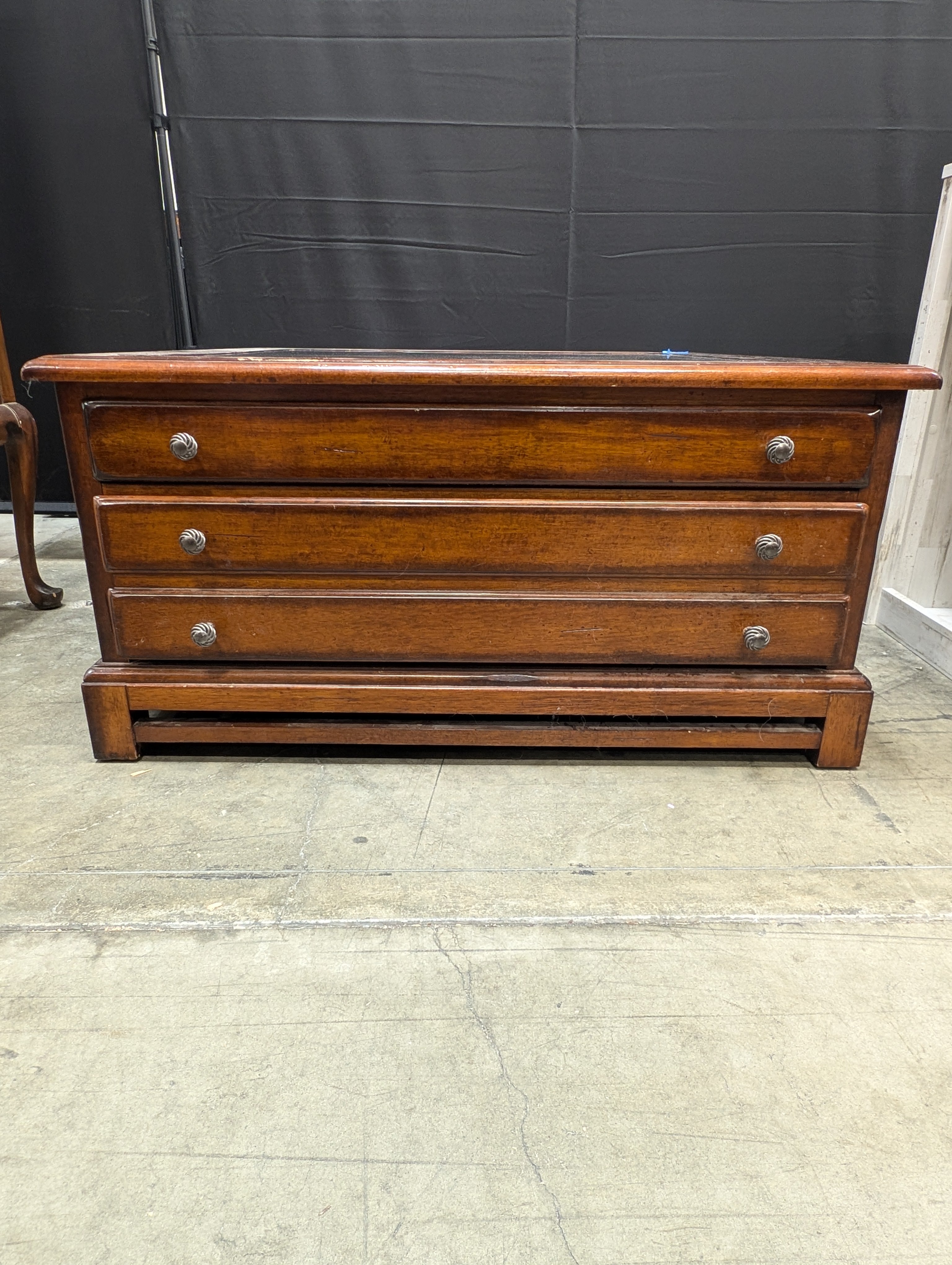Solid Wood  Alexander Julian Glass Top Display Coffee Table with Storage Drawer