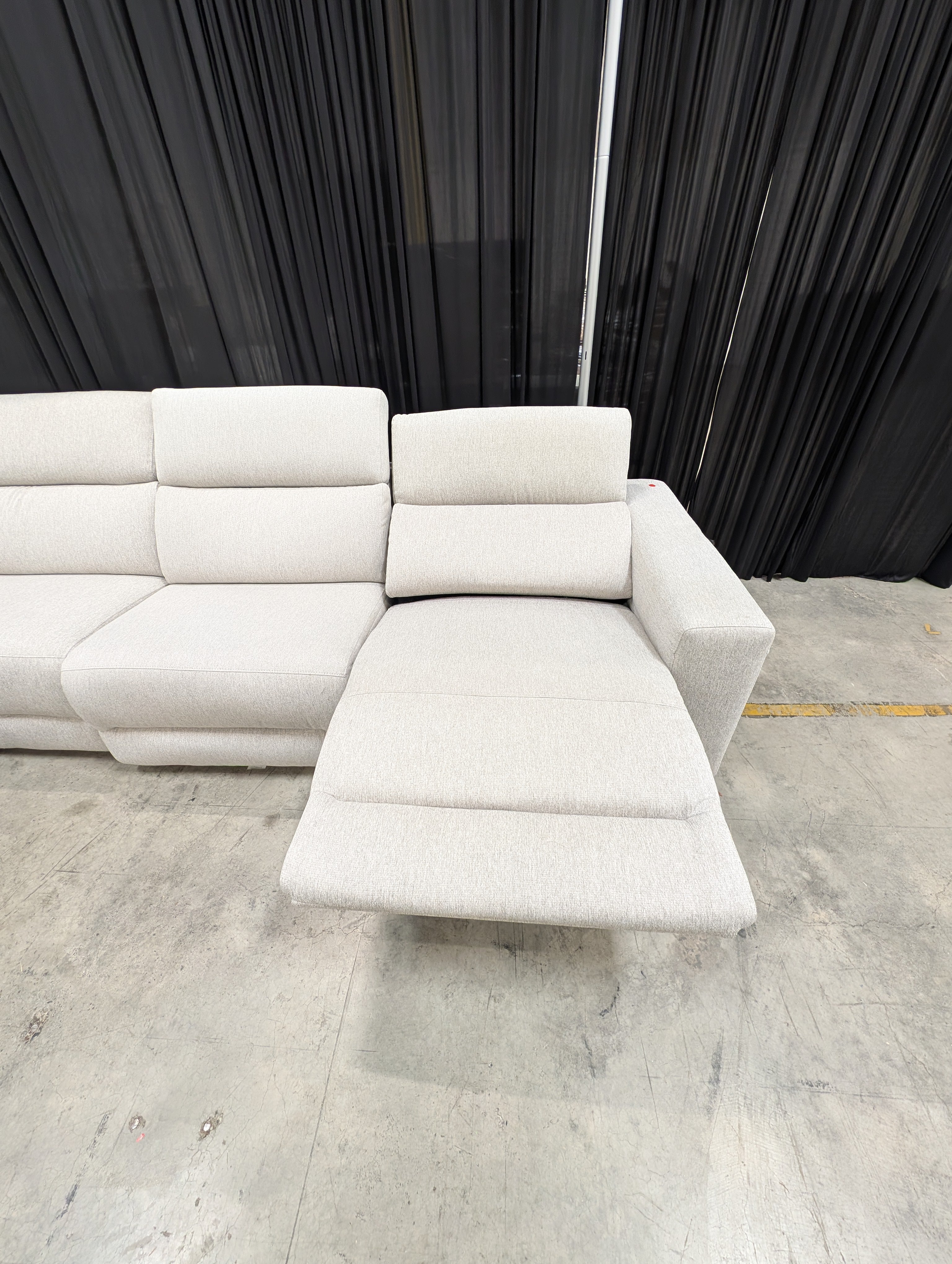 Macy's Nevio 6 Piece Fabric Power Reclining Sectional, 3 Power Recliners with Power Headrests, Light Gray Mineral