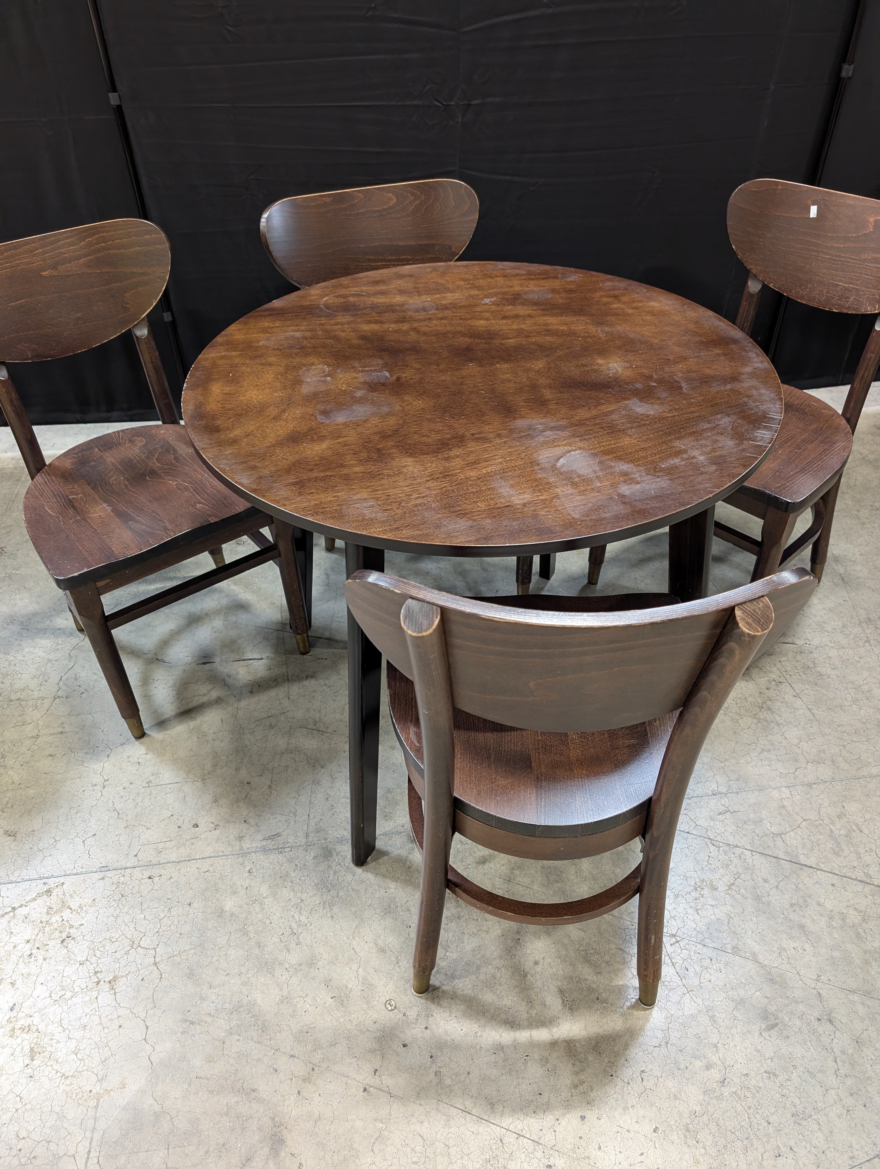 Dark Wood Round Dining Table with Four Curved Back Chairs