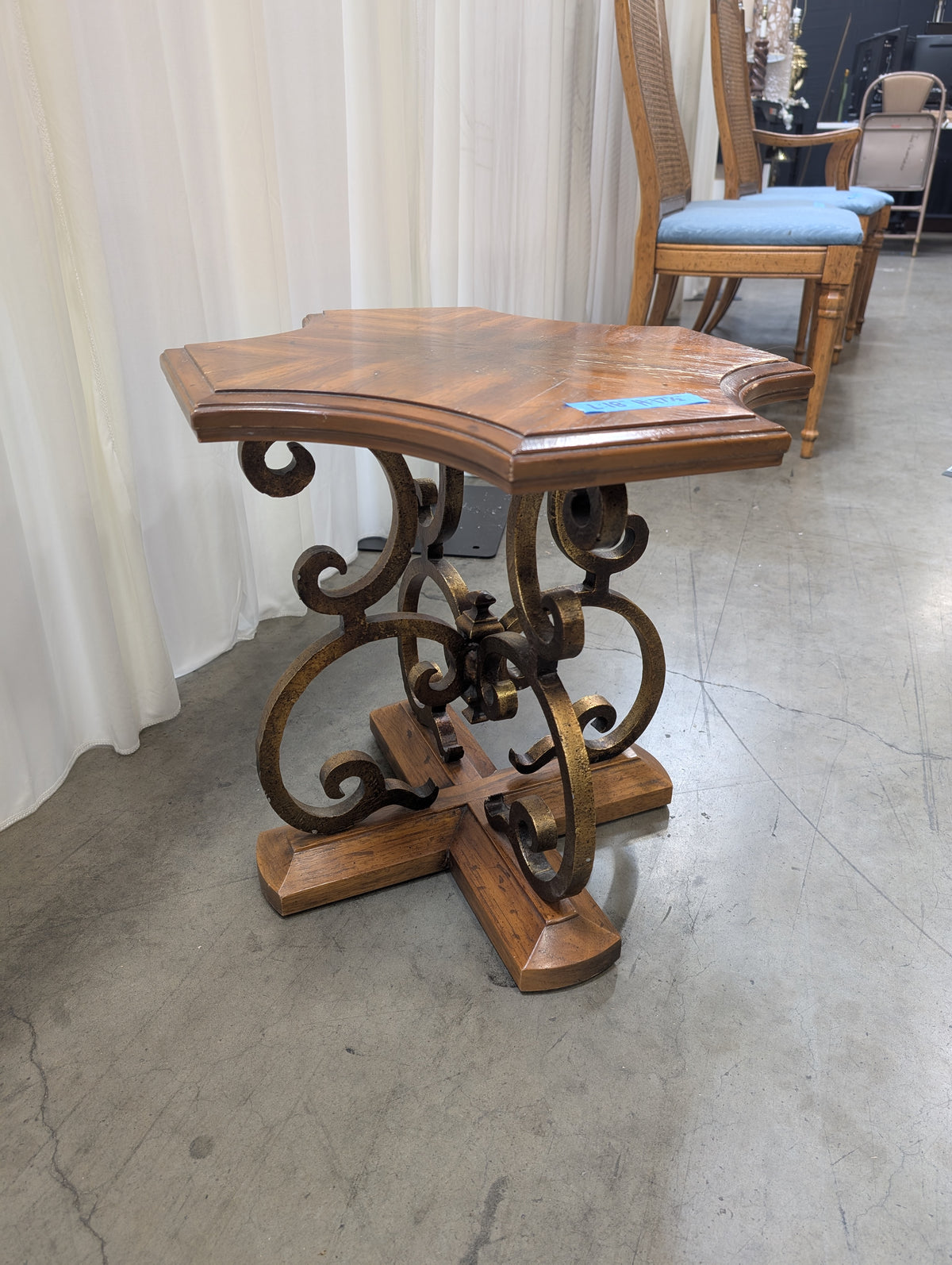 Scalloped Starburst Wood End Table with Scrollwork
