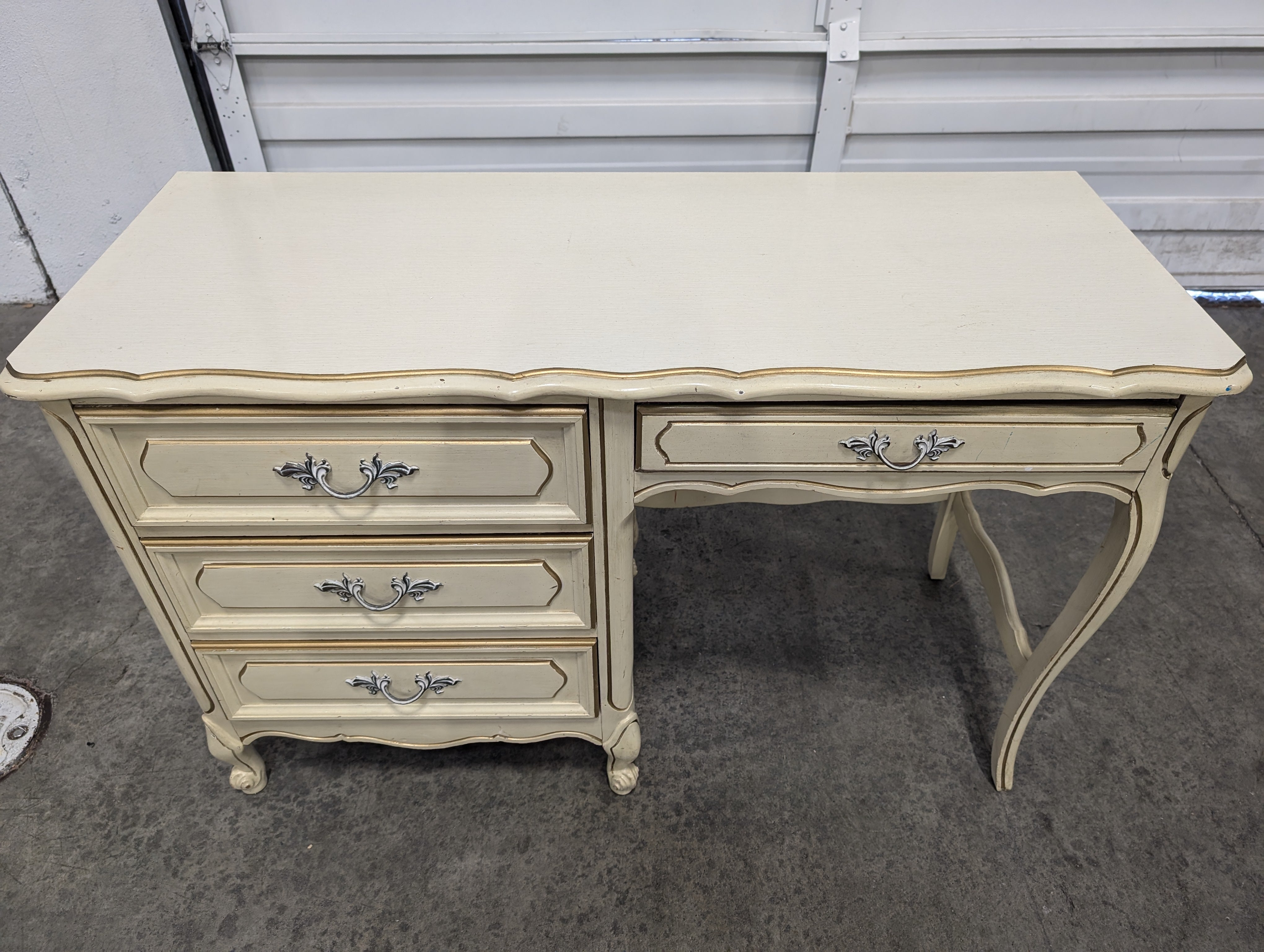 Charming Cream Wood Children's Desk