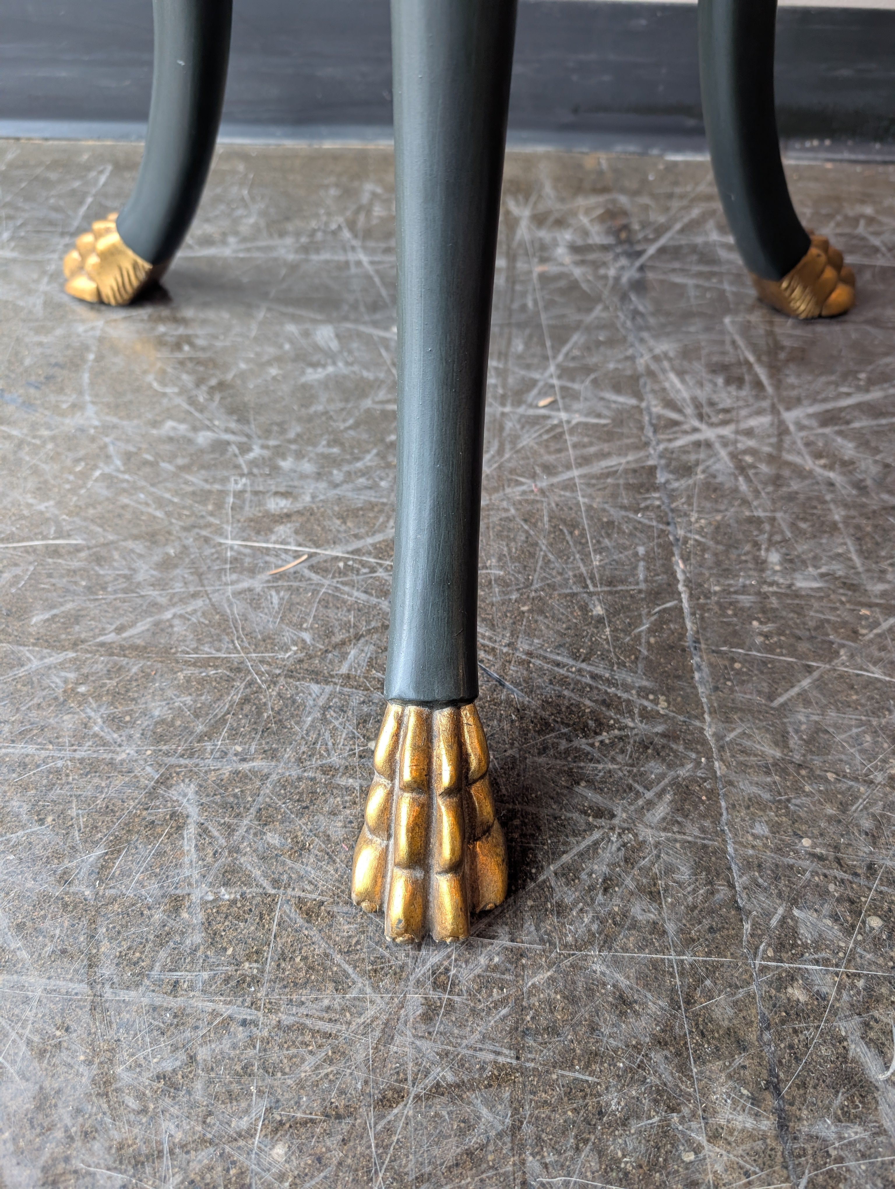 Decorative Round Bakers Furniture Accent Table with Faux Marble Top and Gilt Paw Feet