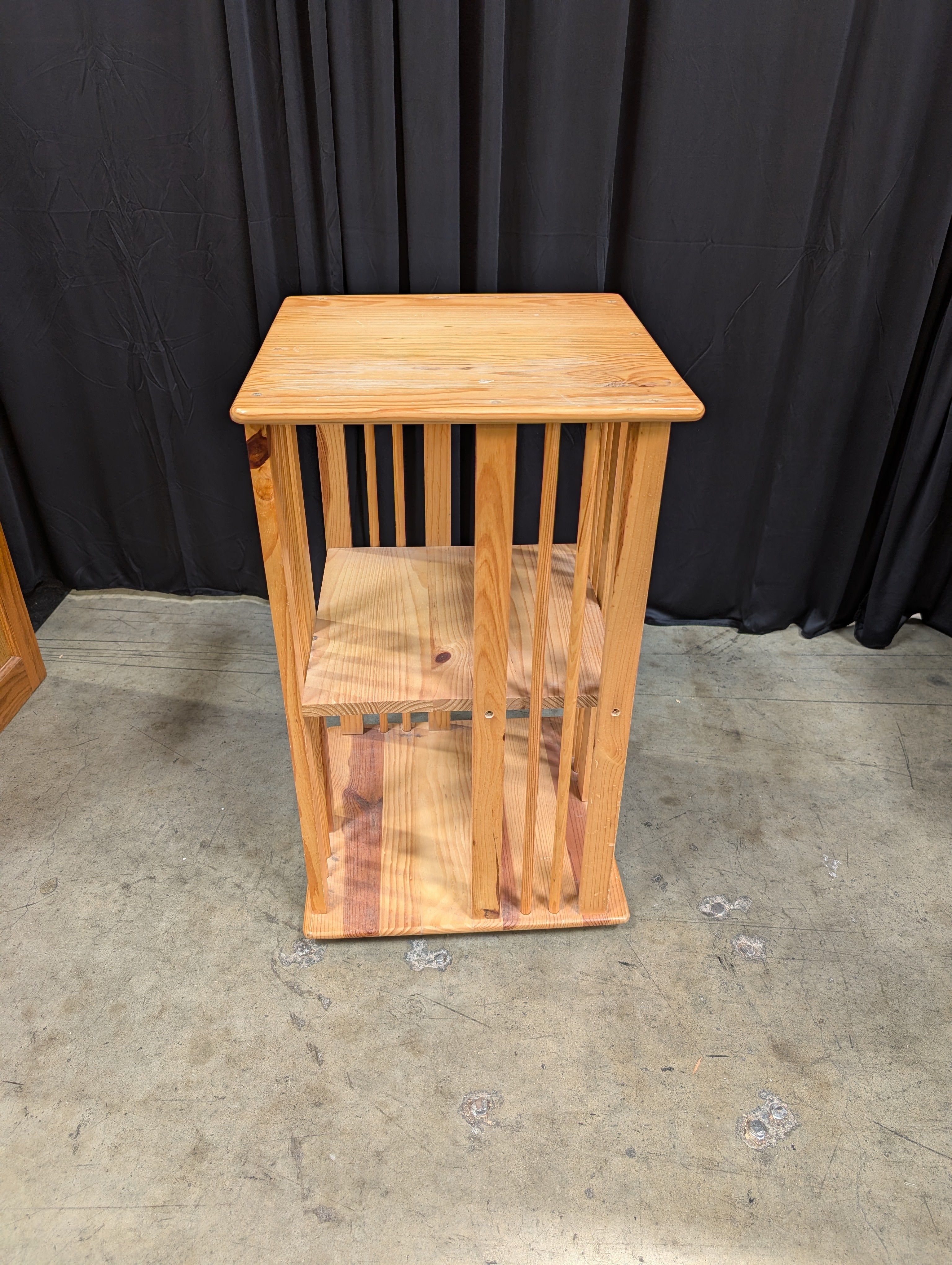 Craftsman Style Slatted End Table in Pine