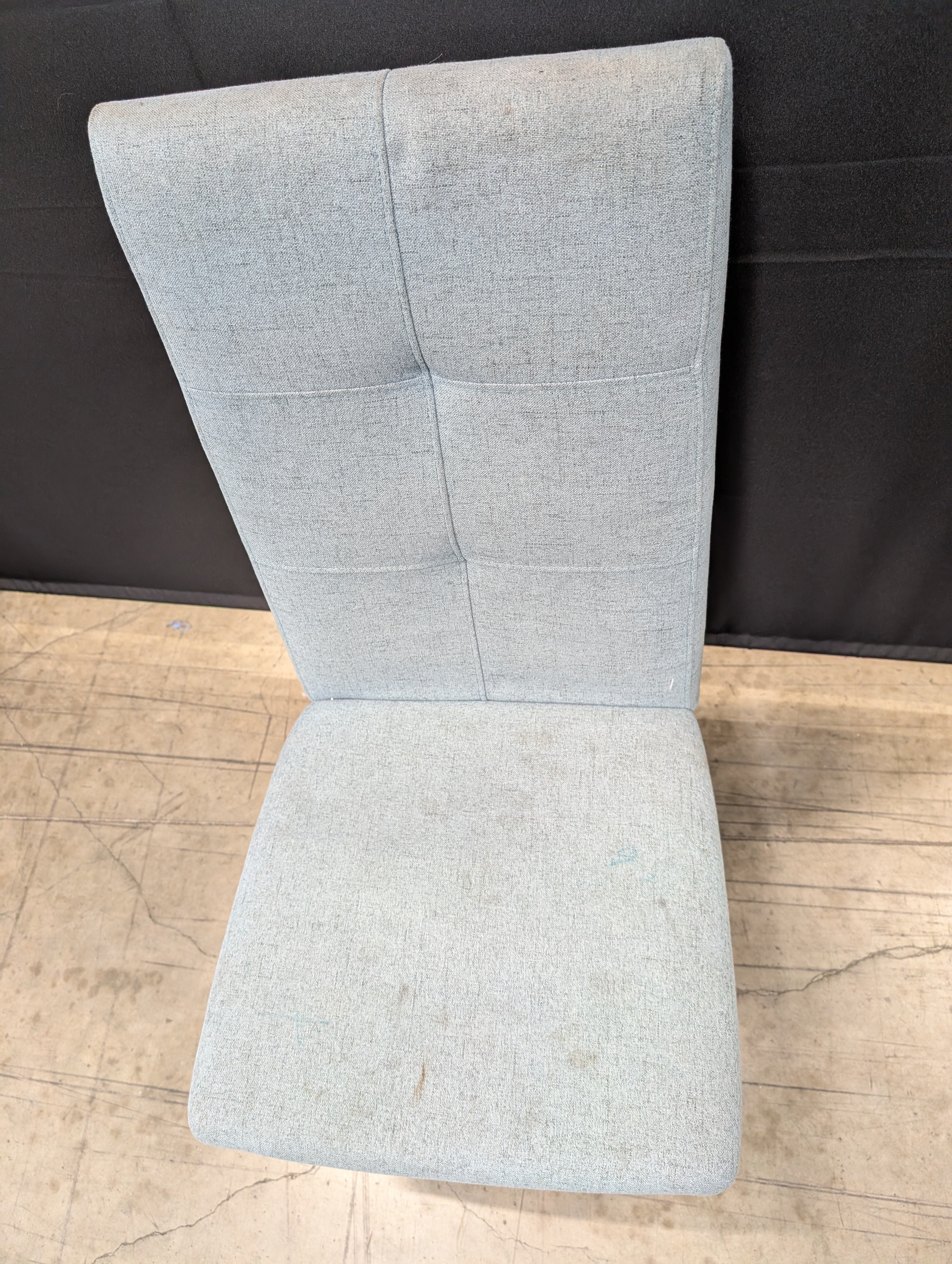 Upholstered High-Back Dining Chair with Tufted Design