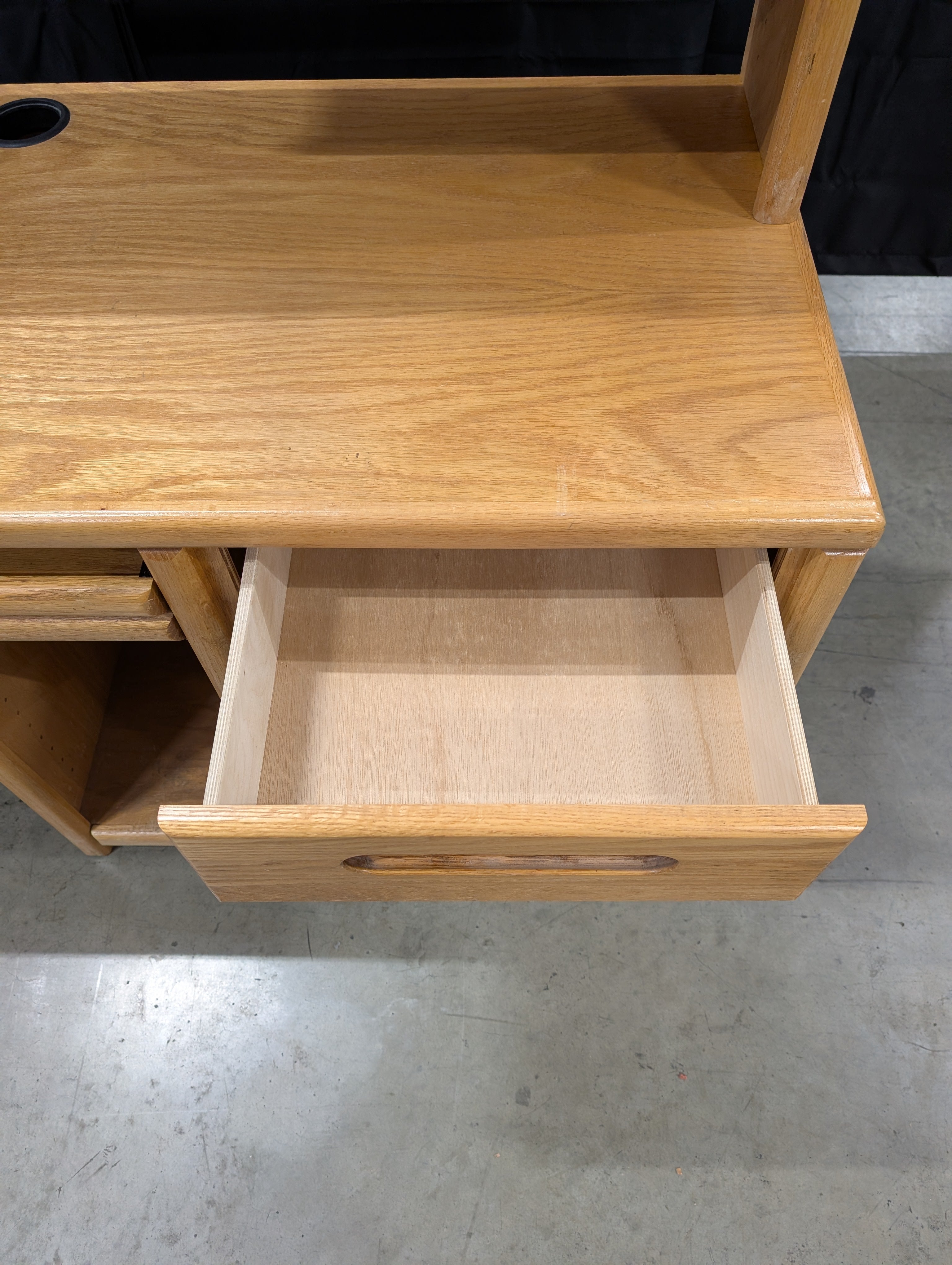 Sturdy Wood Desk with Integrated Hutch and Storage