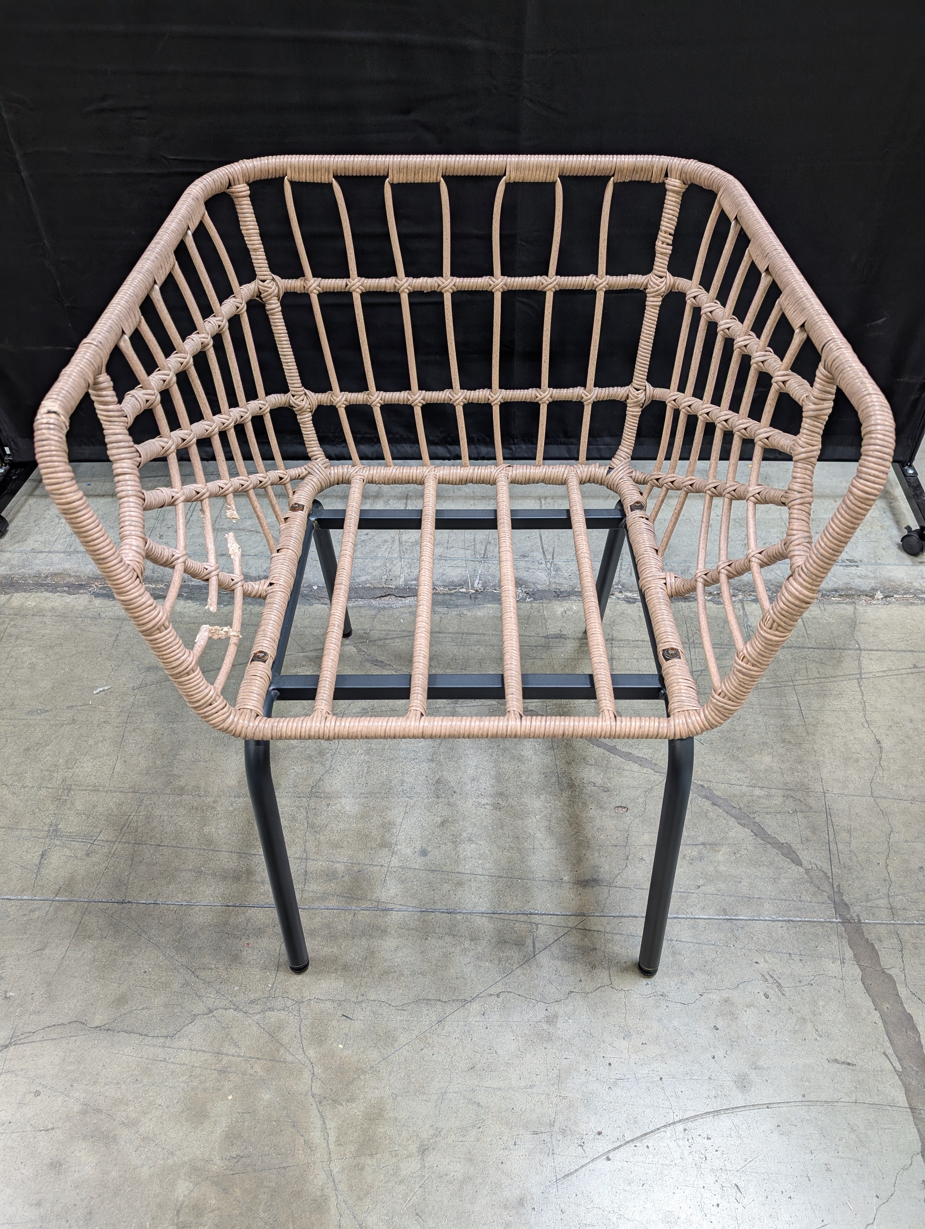 Modern Woven Patio Armchair with Cushions