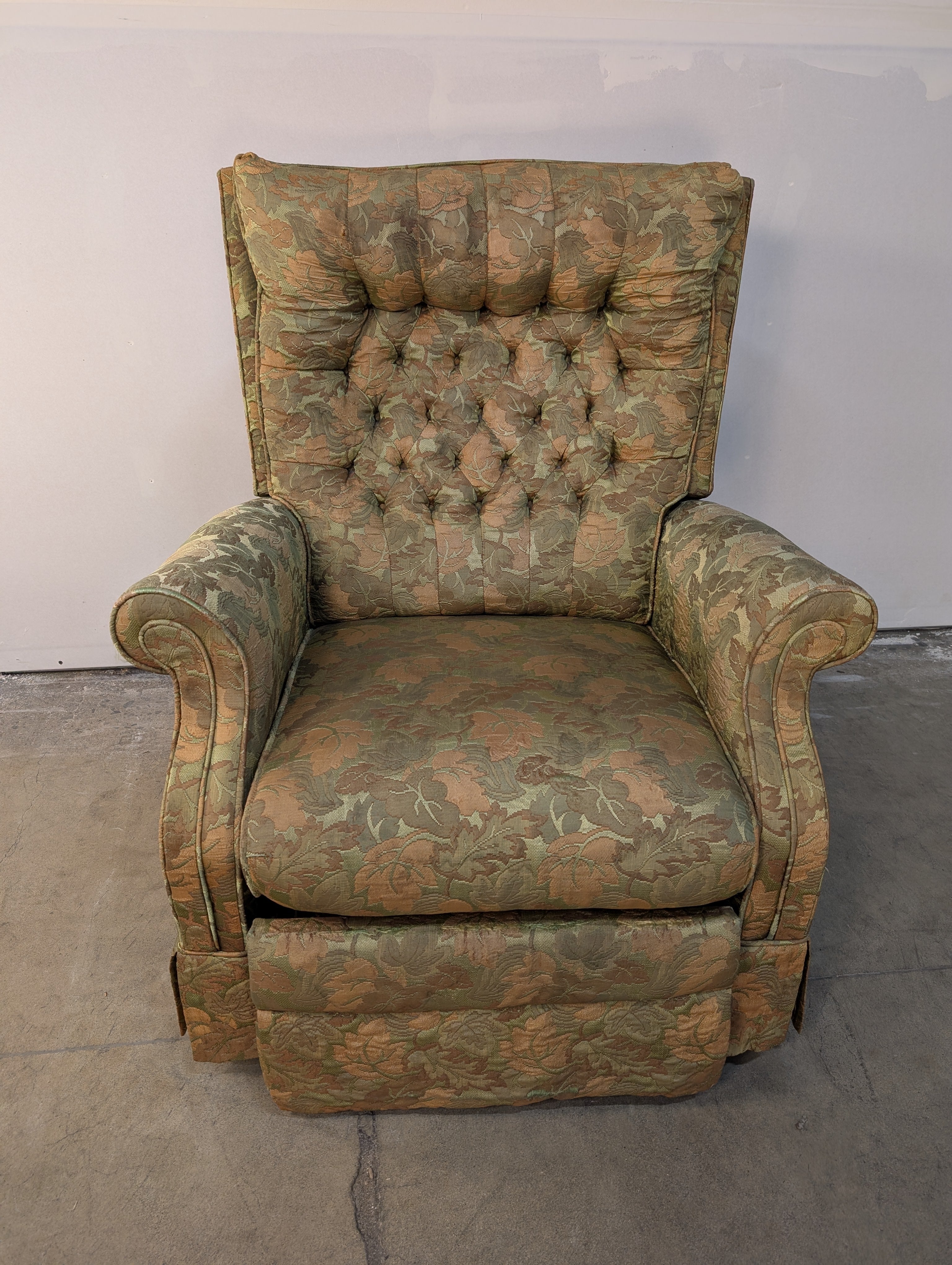 Vintage Floral Pattern Armchair