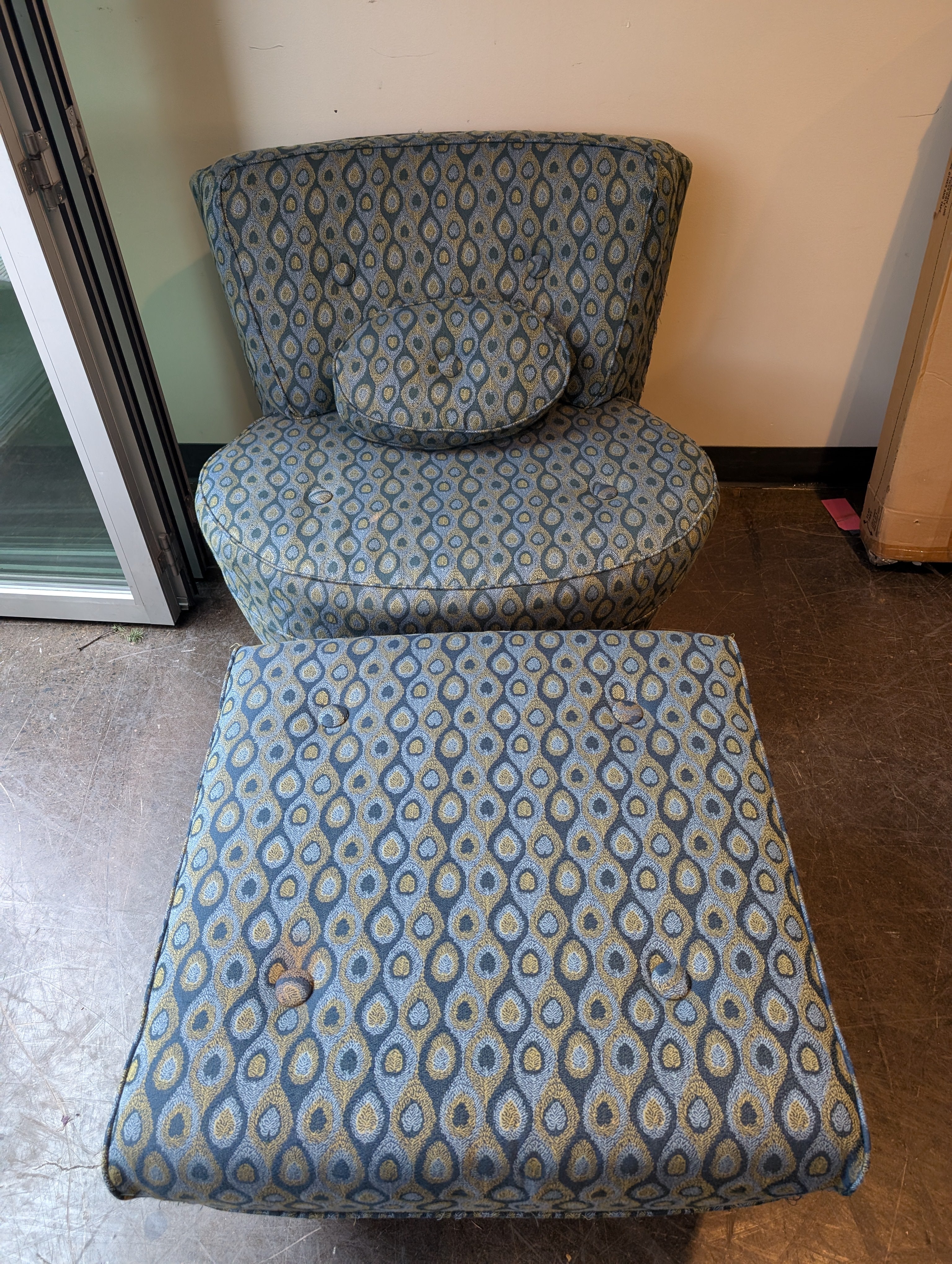 Geometric Patterned Accent Chair and Ottoman Set