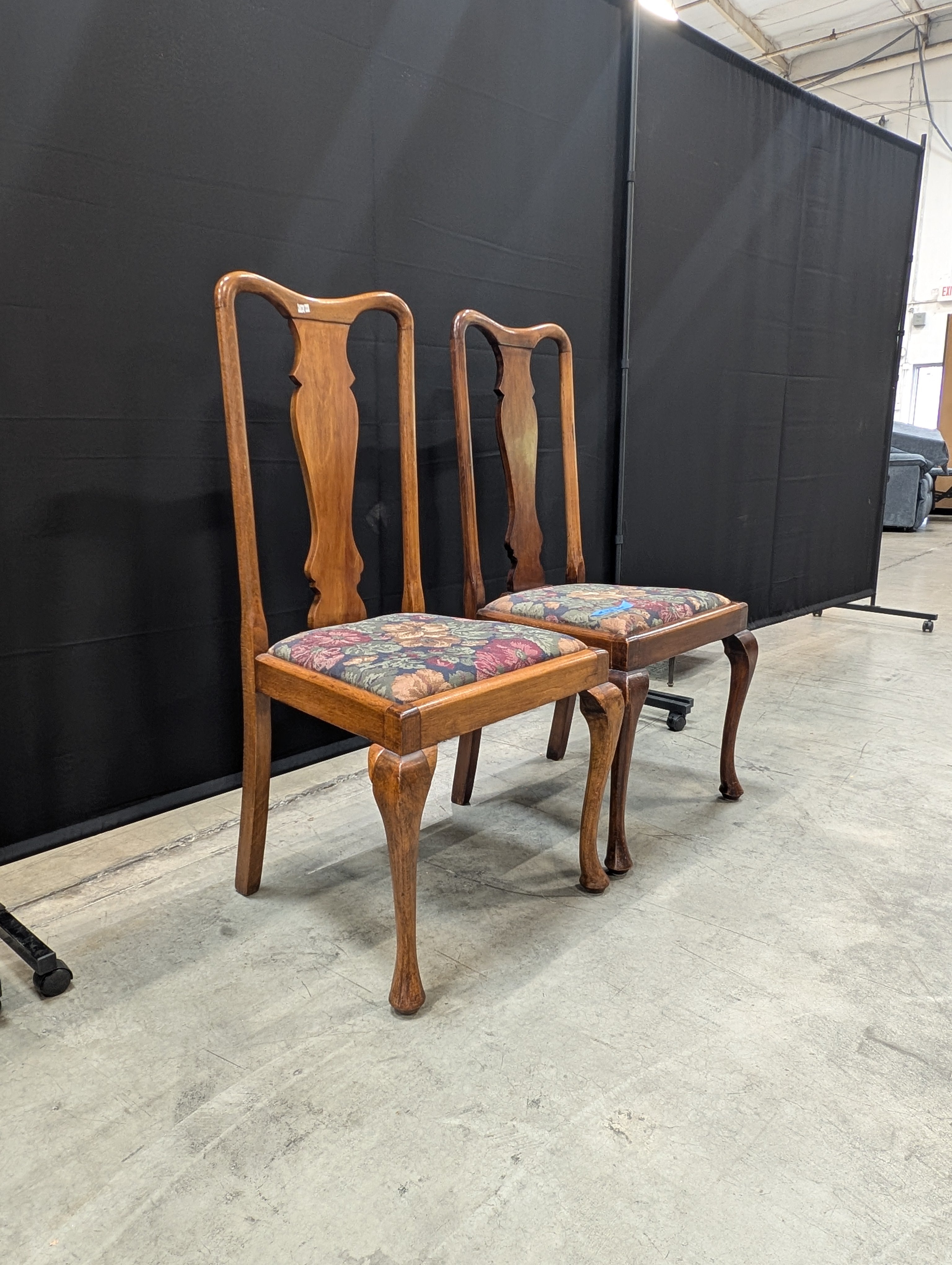 Pair of Traditional Carved Wood Dining Chair with Floral Upholstery