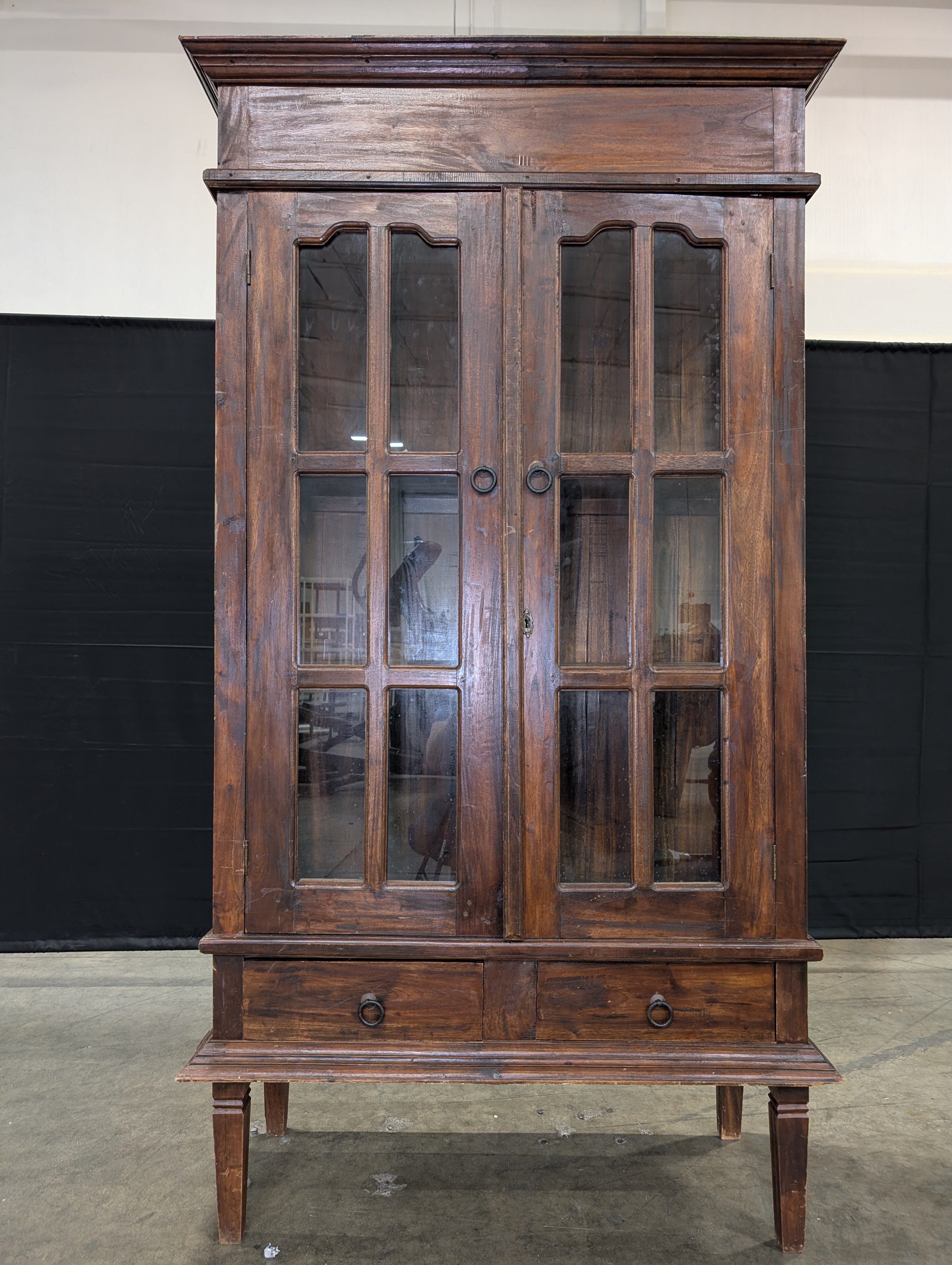 Traditional Dark Wood NOVA Furniture