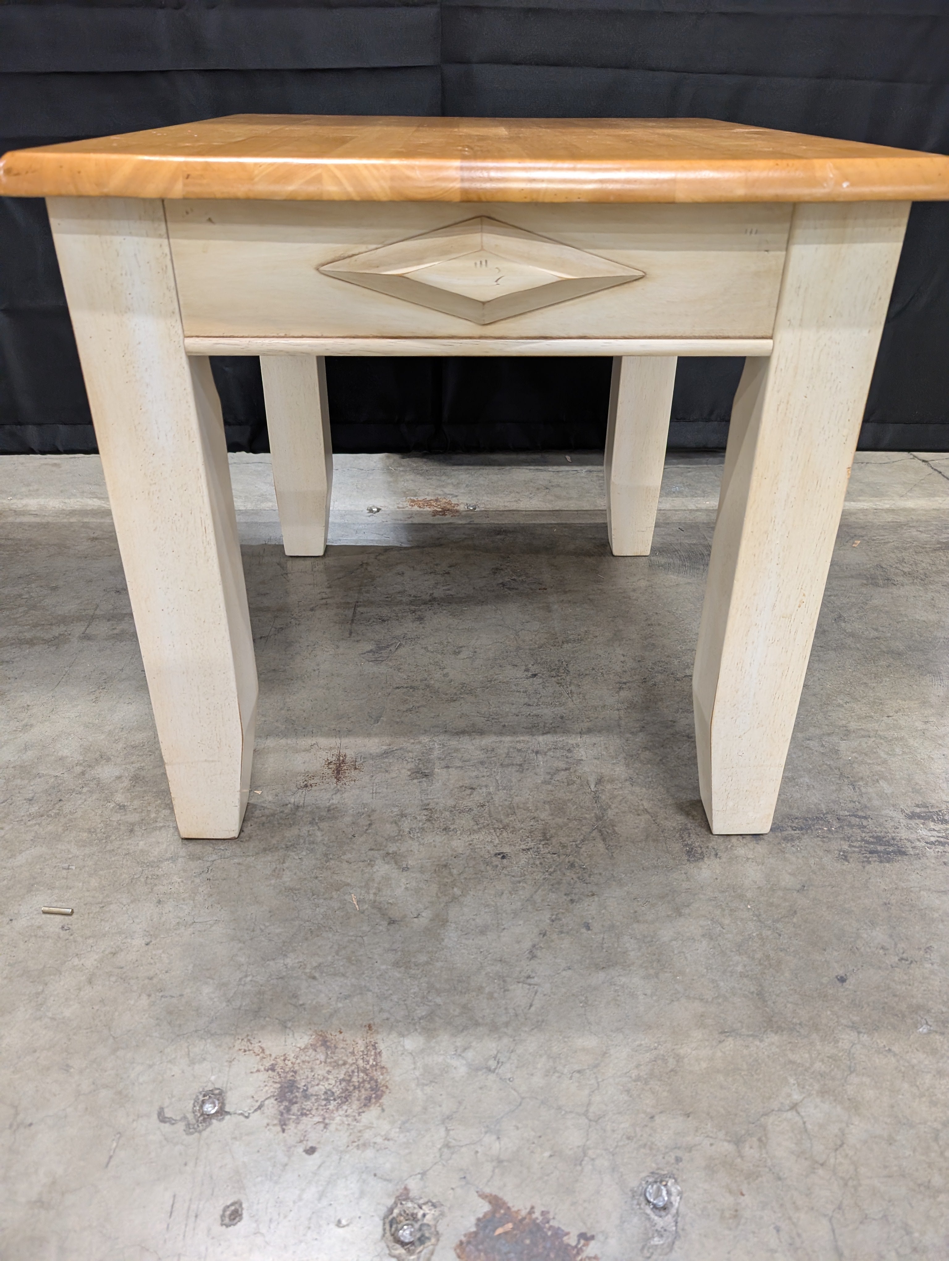 Two-Tone Accent Table with Carved Apron