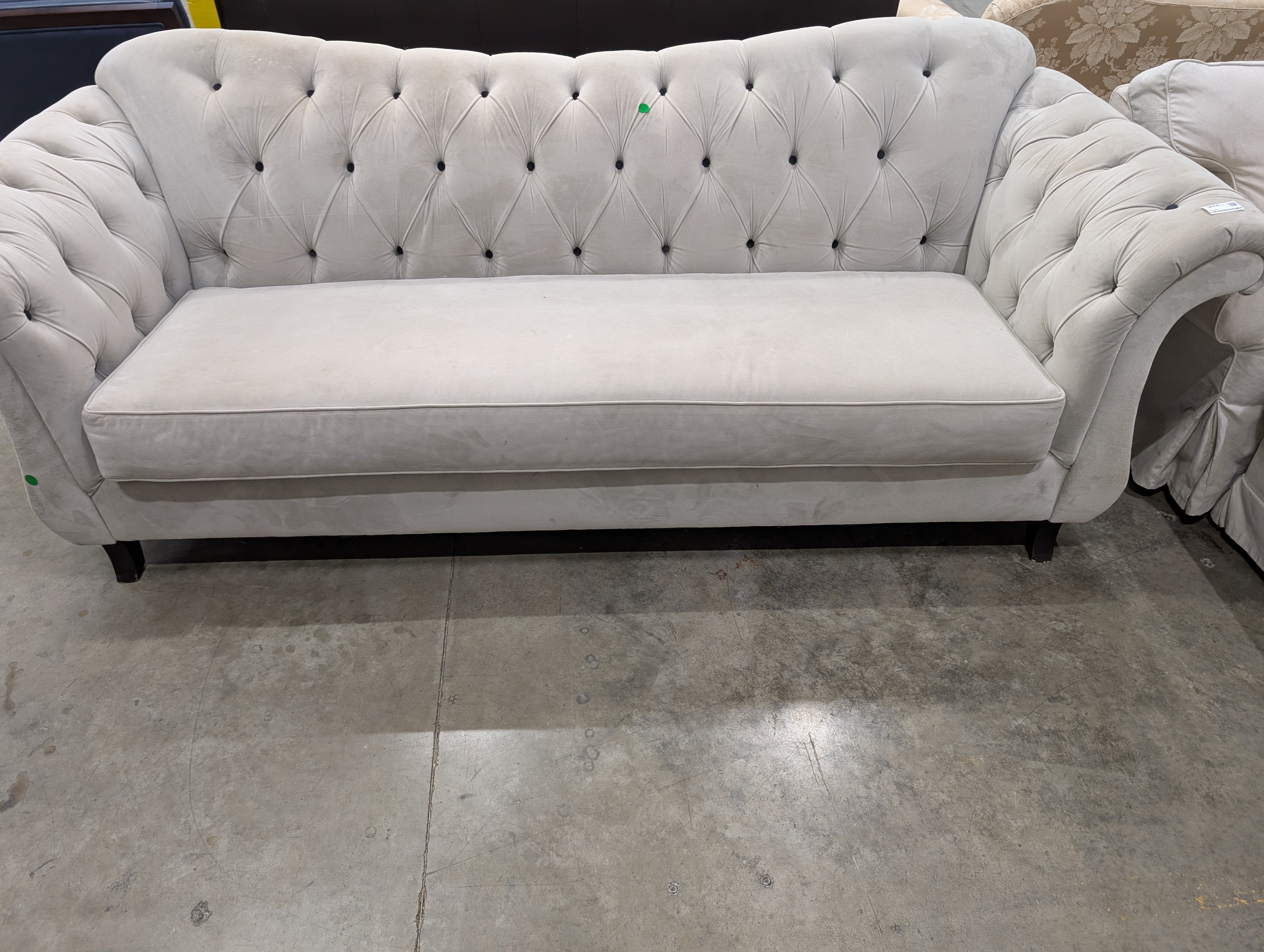 Warehouse sale *** Contemporary Tufted Greige Velvet Sofa