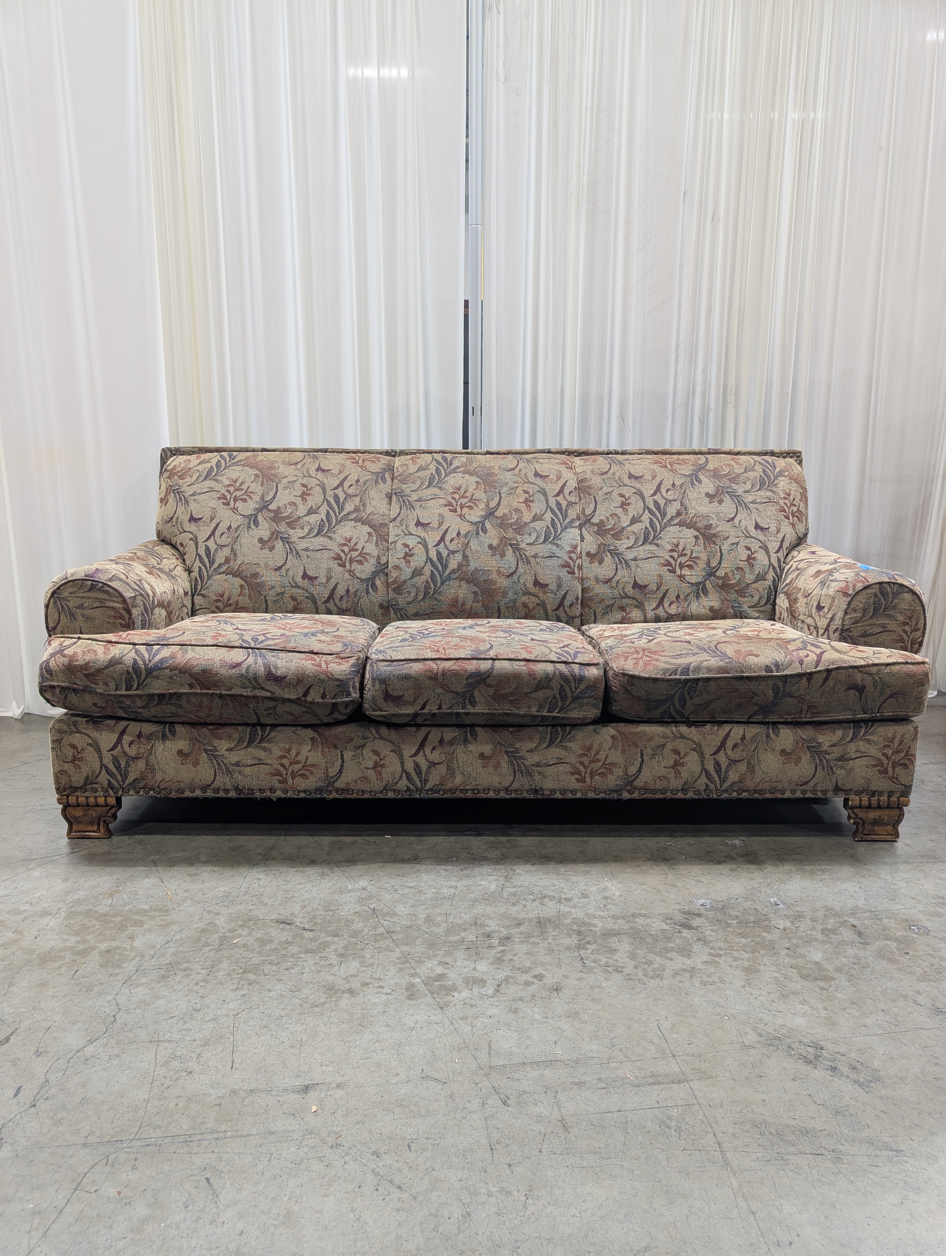 Traditional Patterned Fabric Rolled Arm Couch with Nailhead Trim