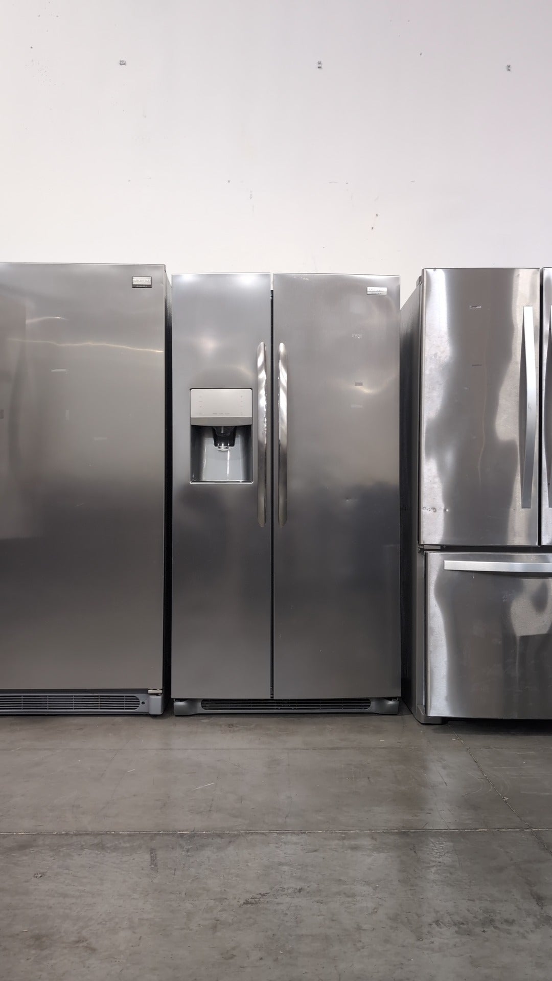 FRIGIDAIRE GALLERY Stainless Steel Side-by-Side Refrigerator with External Dispenser