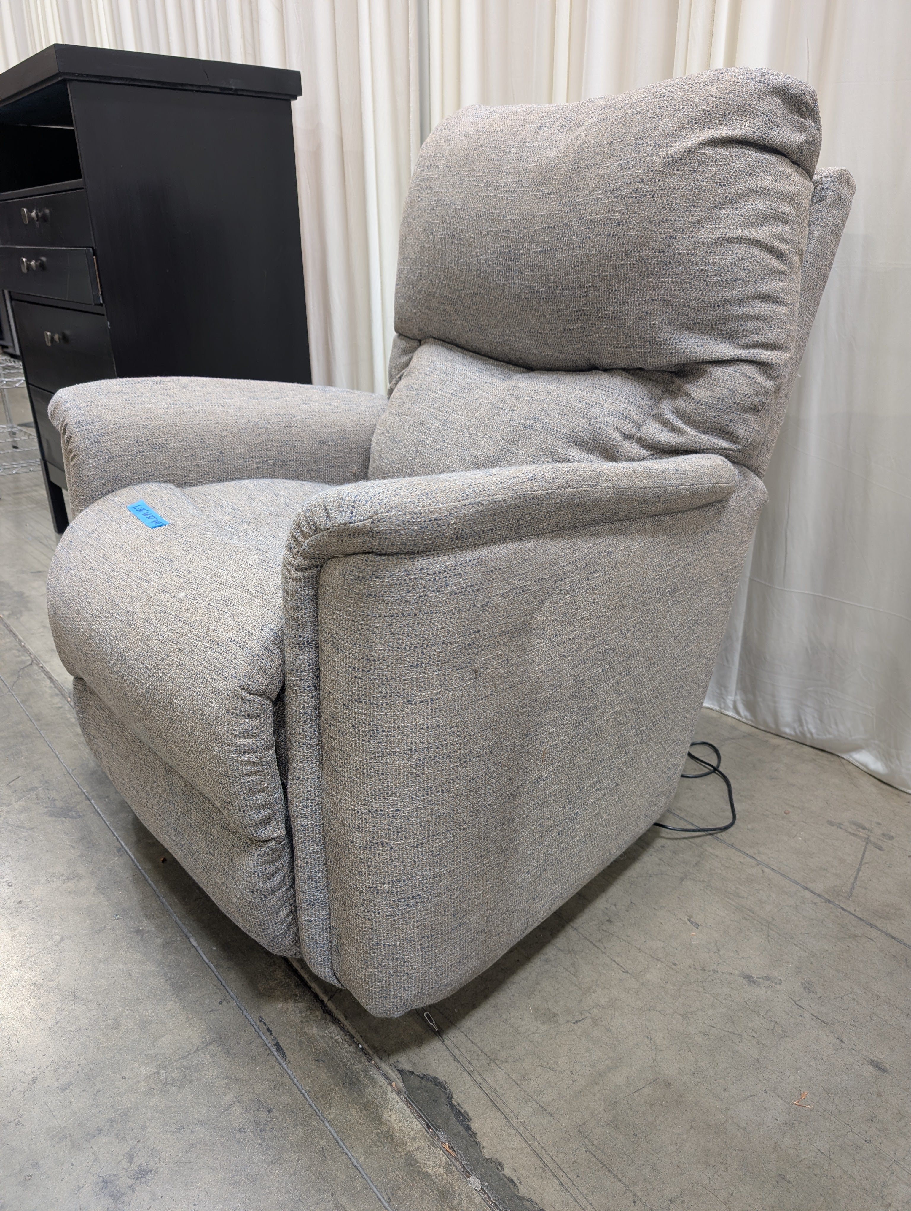 LaZboy Power Recliner in Grey Fabric